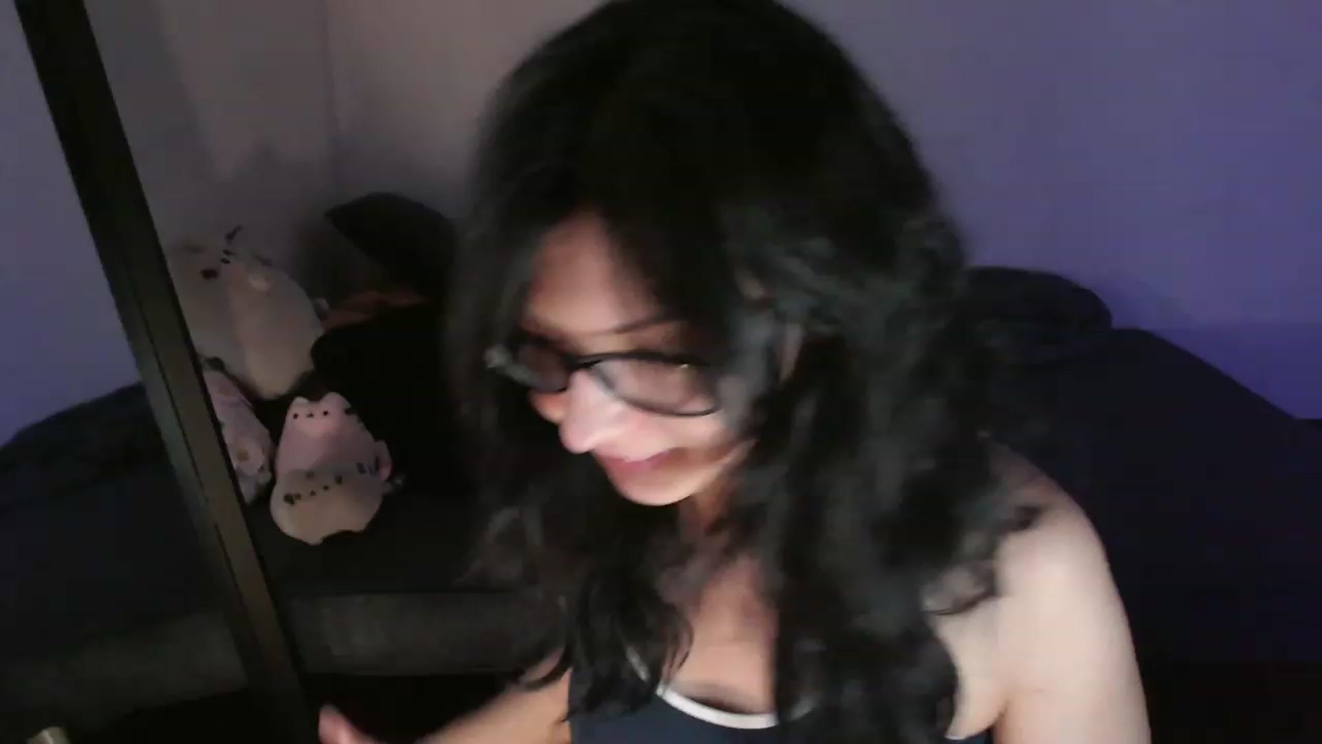 Gallery image thumbnail from OldDirt's myfreecams stream on, 01/10/2024, 06:14 image 15 of 20