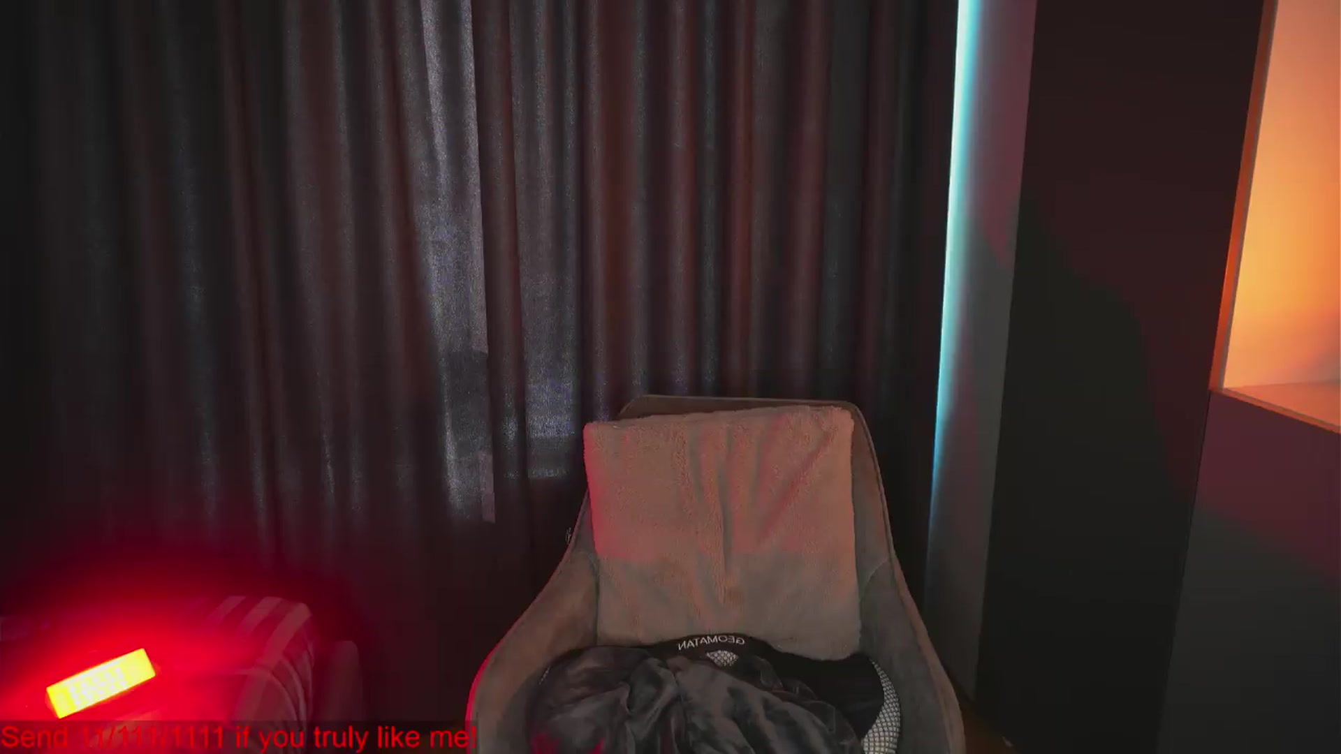 Gallery image thumbnail from Old_as_Wine's myfreecams stream on, 07/26/2026, 16:09 image 5 of 20