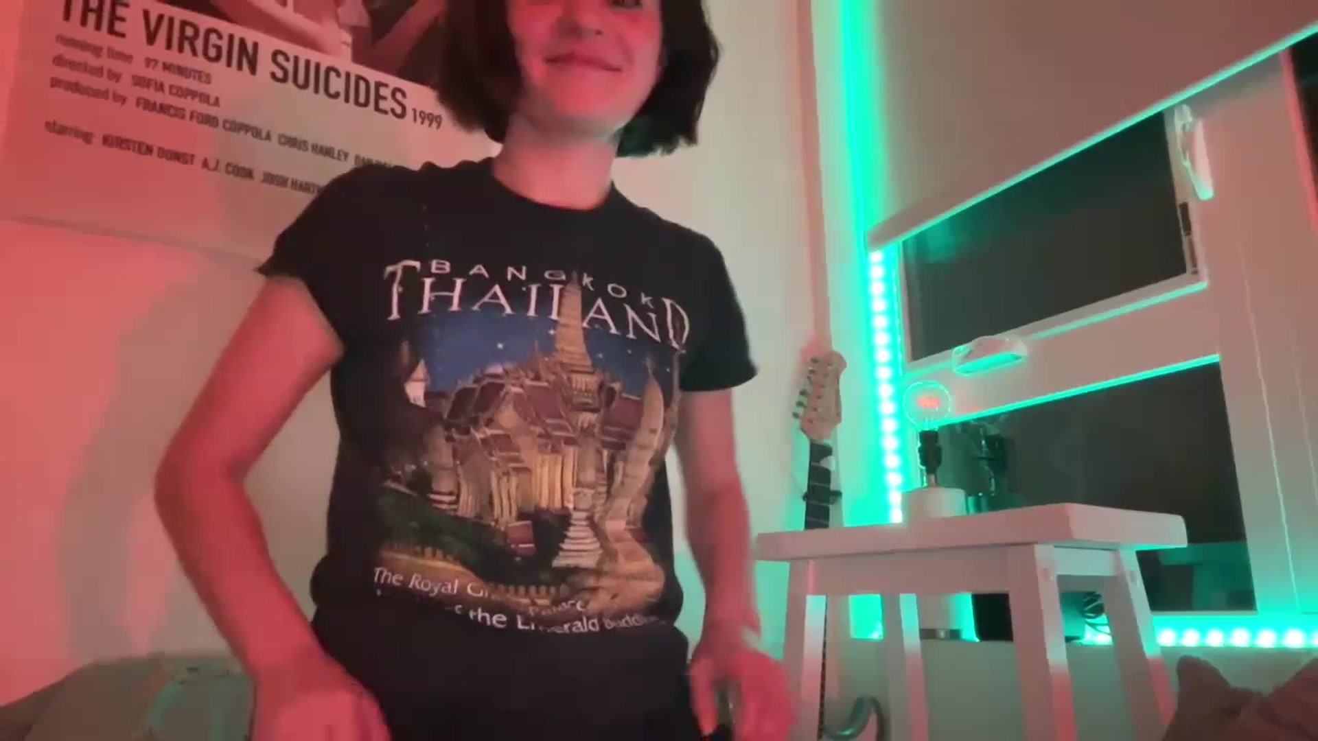 Gallery image thumbnail from OliveFox's myfreecams stream on, 07/18/2023, 09:06 image 9 of 20