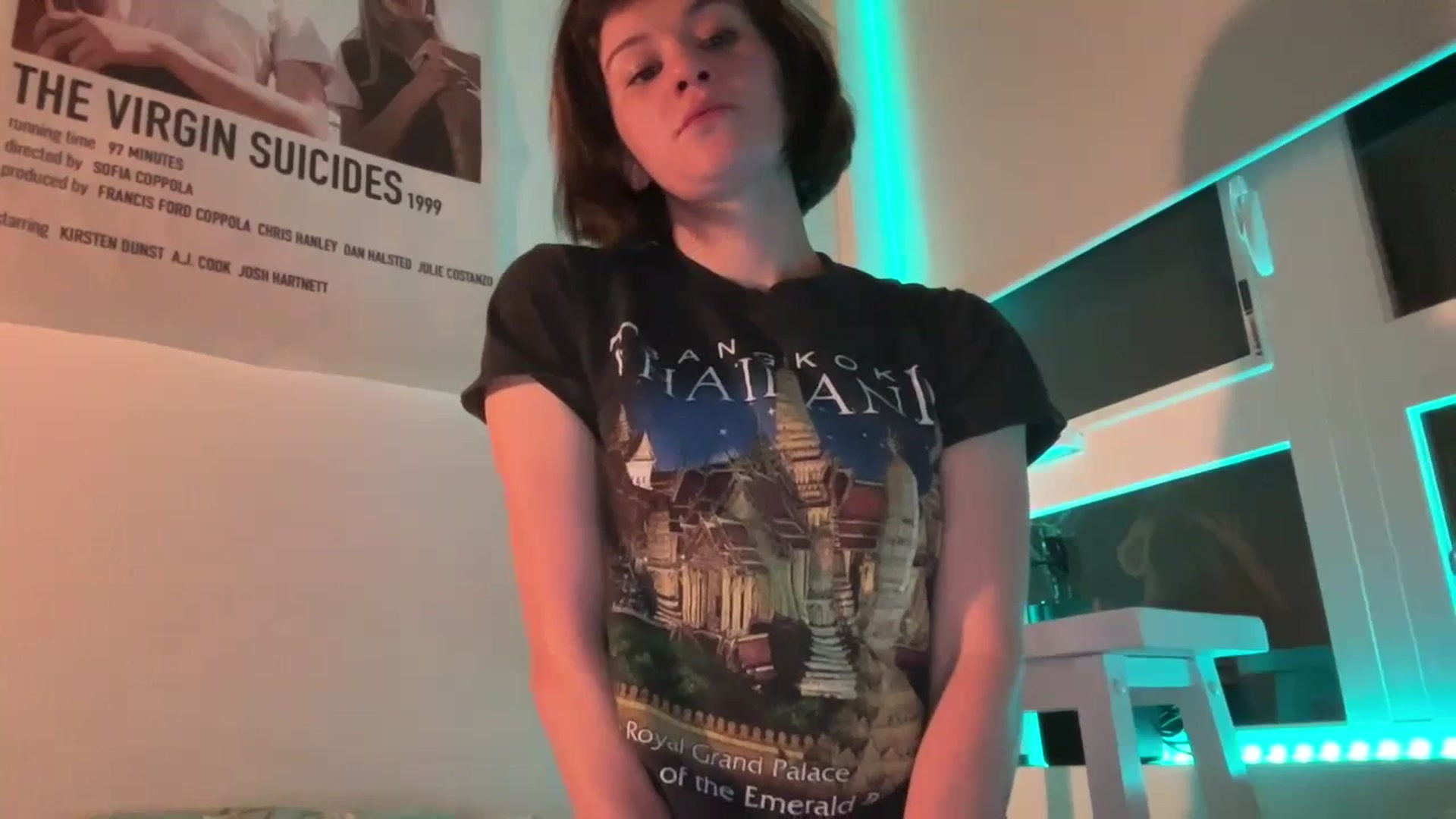 Gallery image thumbnail from OliveFox's myfreecams stream on, 07/18/2023, 09:06 image 12 of 20