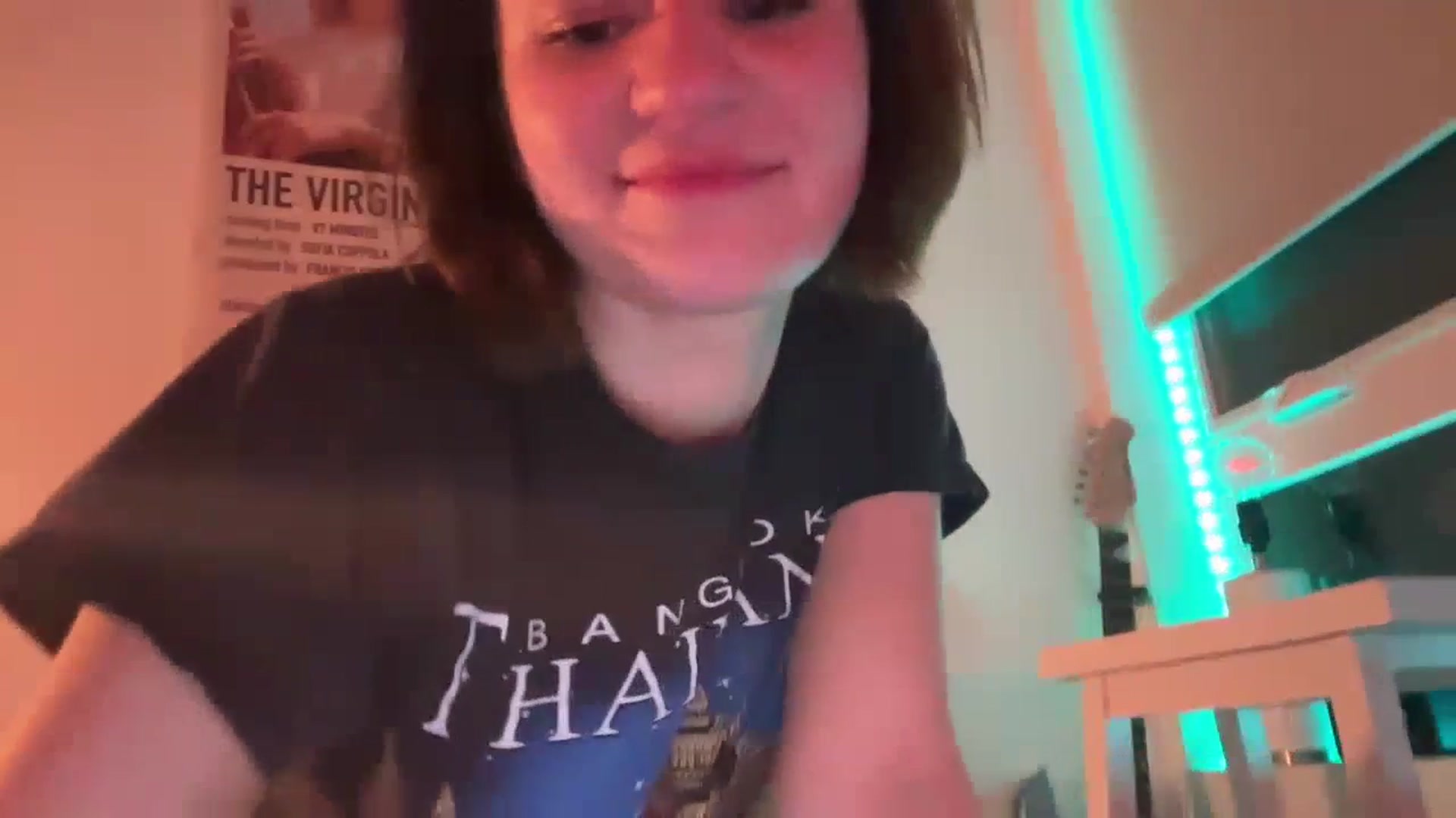 Gallery image thumbnail from OliveFox's myfreecams stream on, 07/18/2023, 09:52 image 12 of 20
