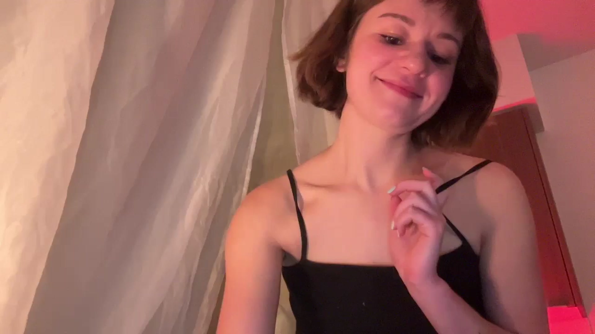 Gallery image thumbnail from OliveFox's myfreecams stream on, 07/26/2023, 06:34 image 15 of 20