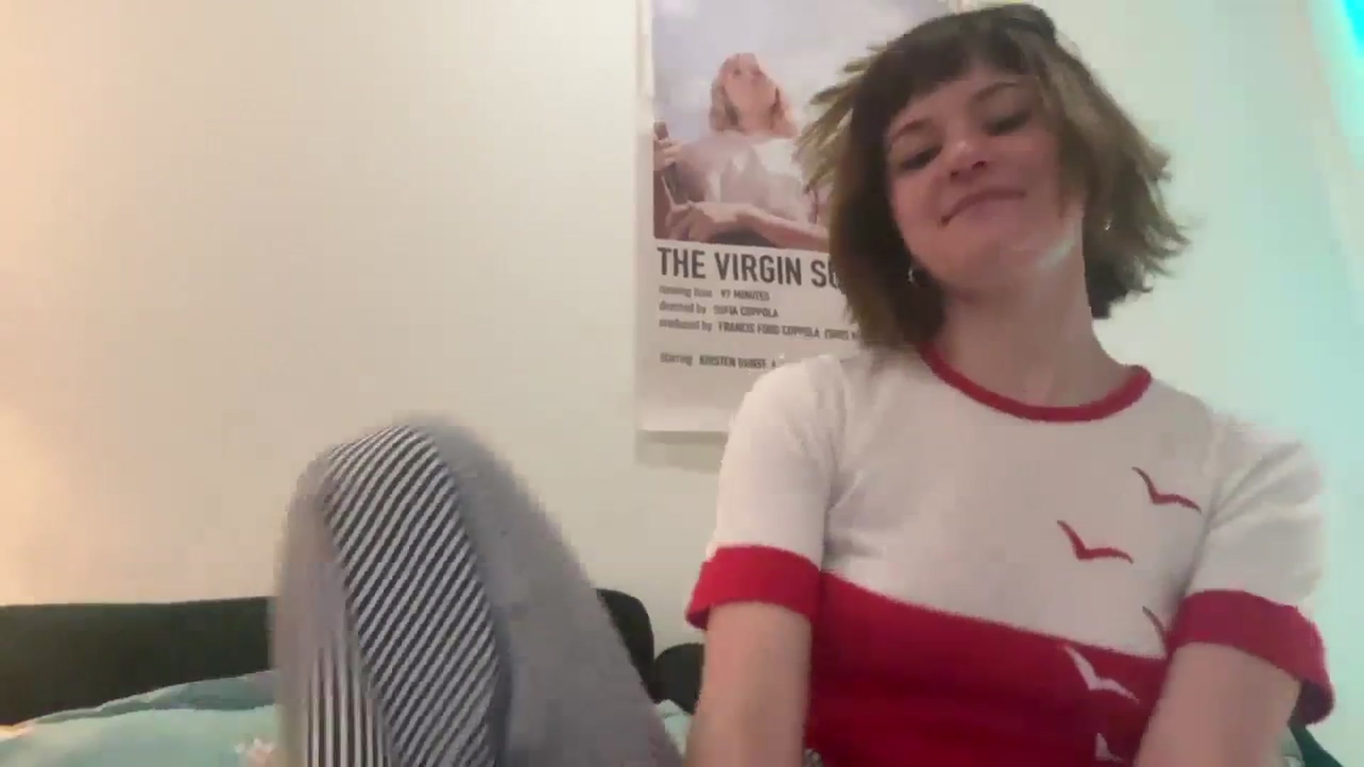 Gallery image thumbnail from OliveFox's myfreecams stream on, 08/05/2023, 06:27 image 11 of 20