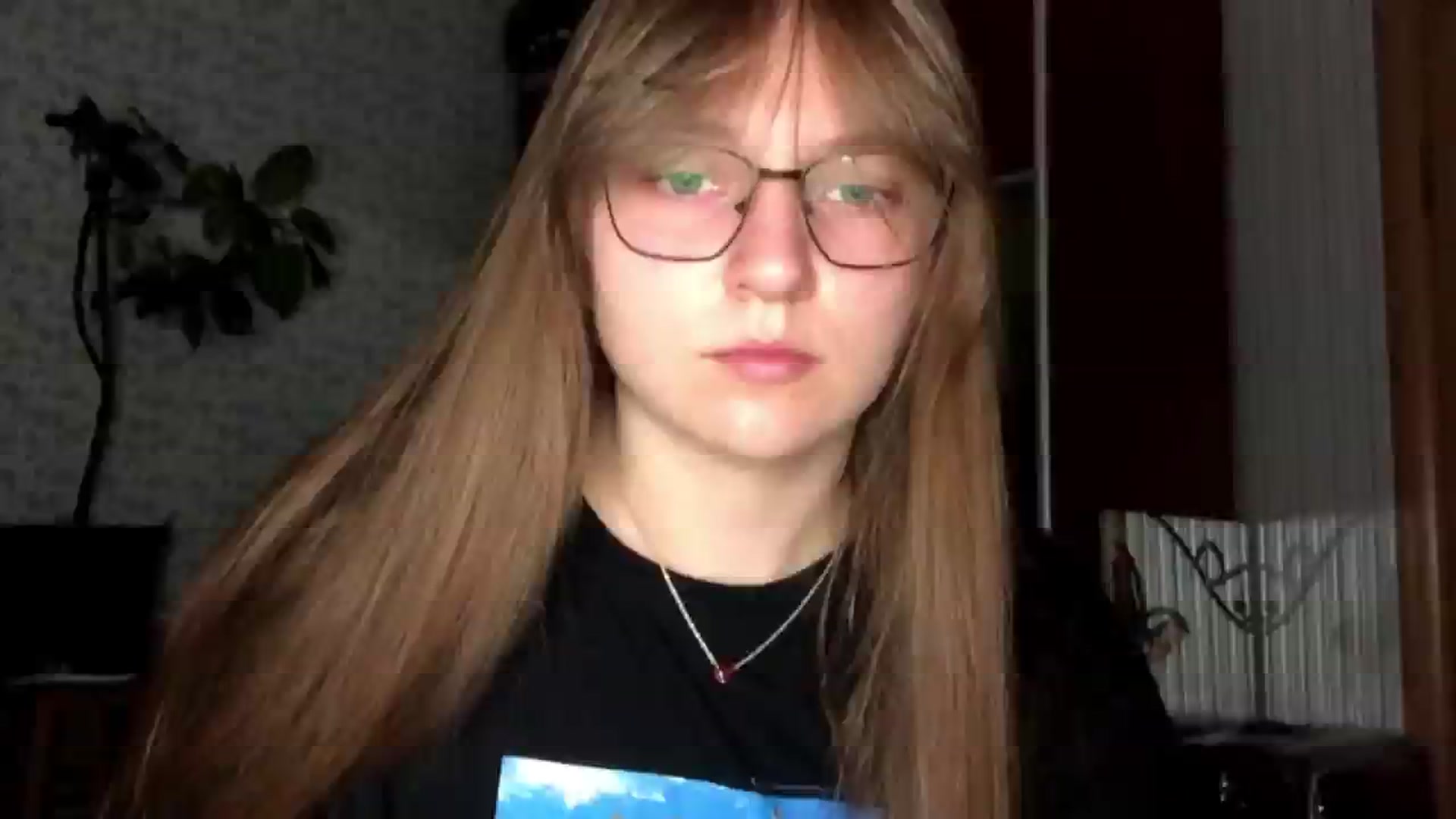 Gallery image thumbnail from Olive_Cutie's myfreecams stream on, 11/18/2025, 24:17 image 16 of 20
