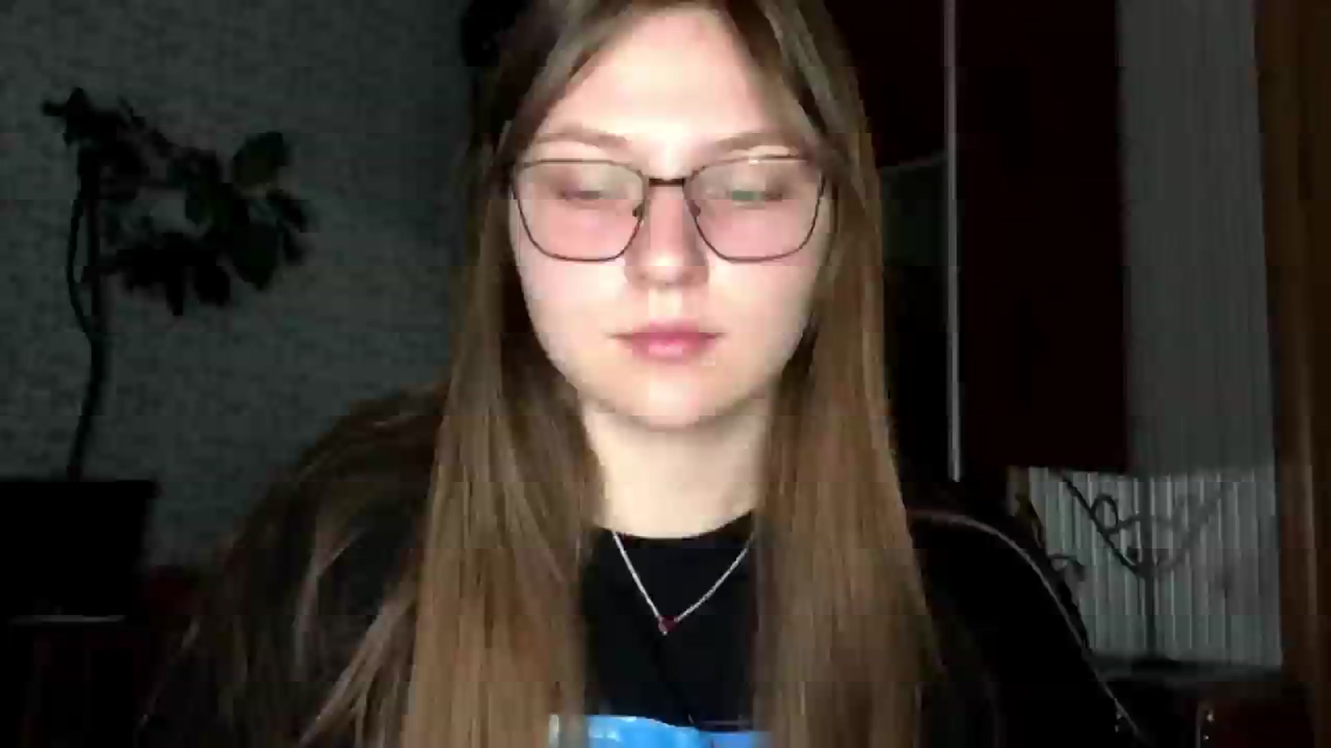Gallery image thumbnail from Olive_Cutie's myfreecams stream on, 11/18/2025, 24:17 image 9 of 20