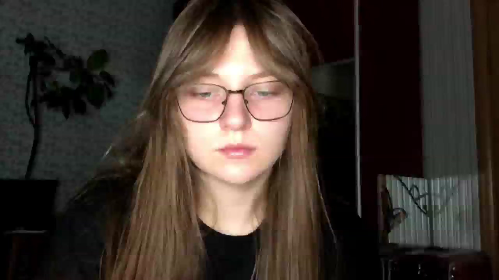 Gallery image thumbnail from Olive_Cutie's myfreecams stream on, 11/18/2025, 24:17 image 6 of 20