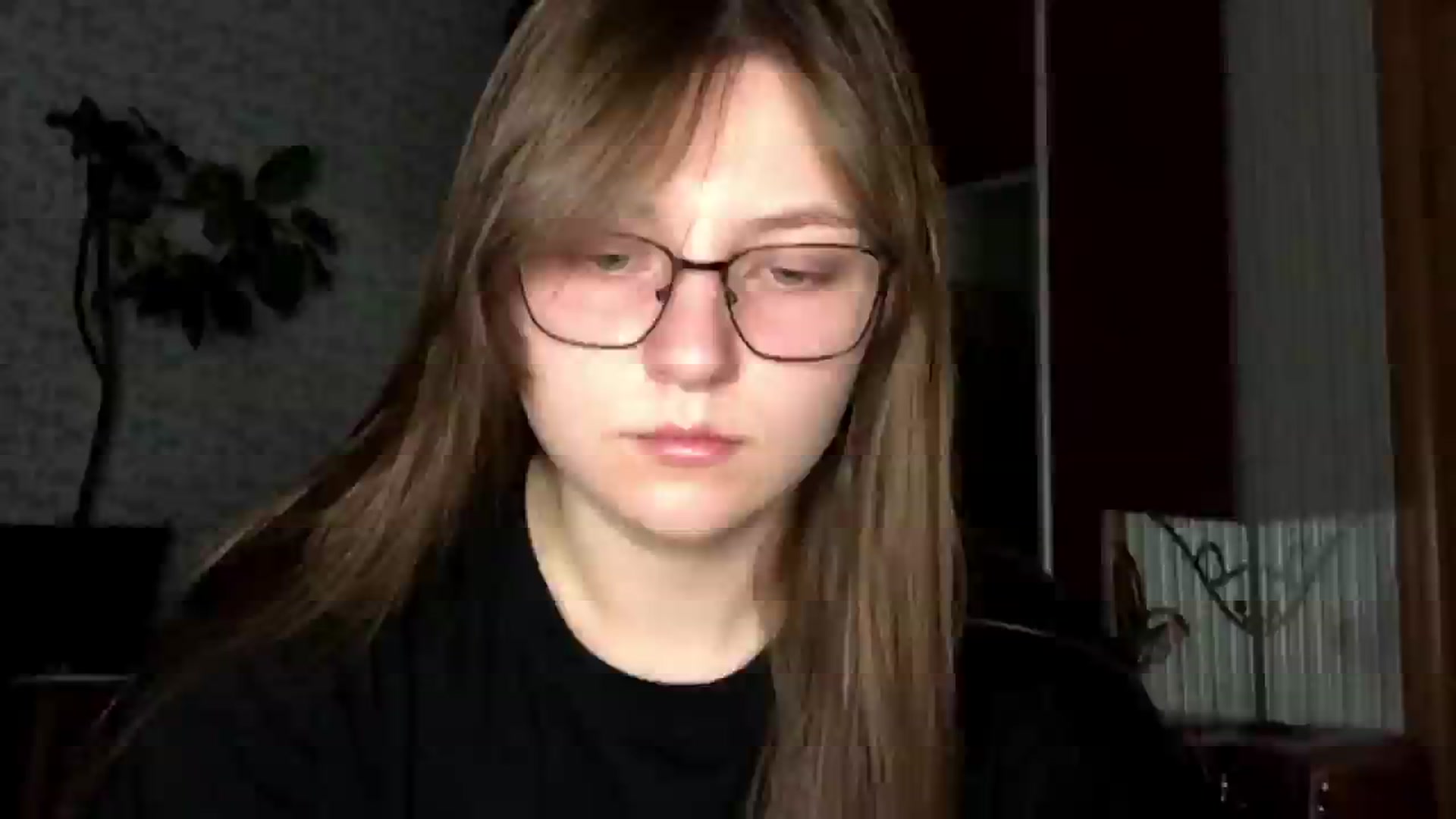 Gallery image thumbnail from Olive_Cutie's myfreecams stream on, 11/18/2025, 24:17 image 3 of 20