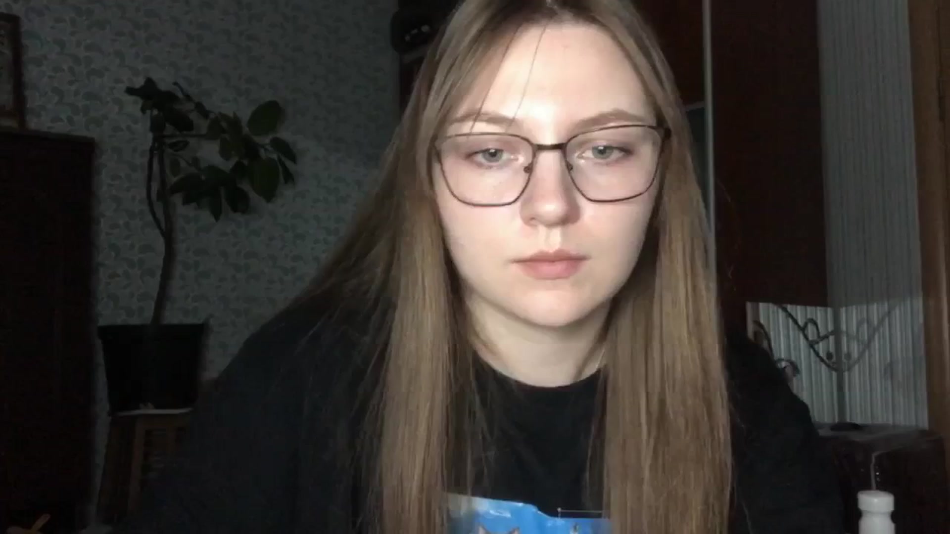 Gallery image thumbnail from Olive_Cutie's myfreecams stream on, 11/19/2025, 01:11 image 9 of 20