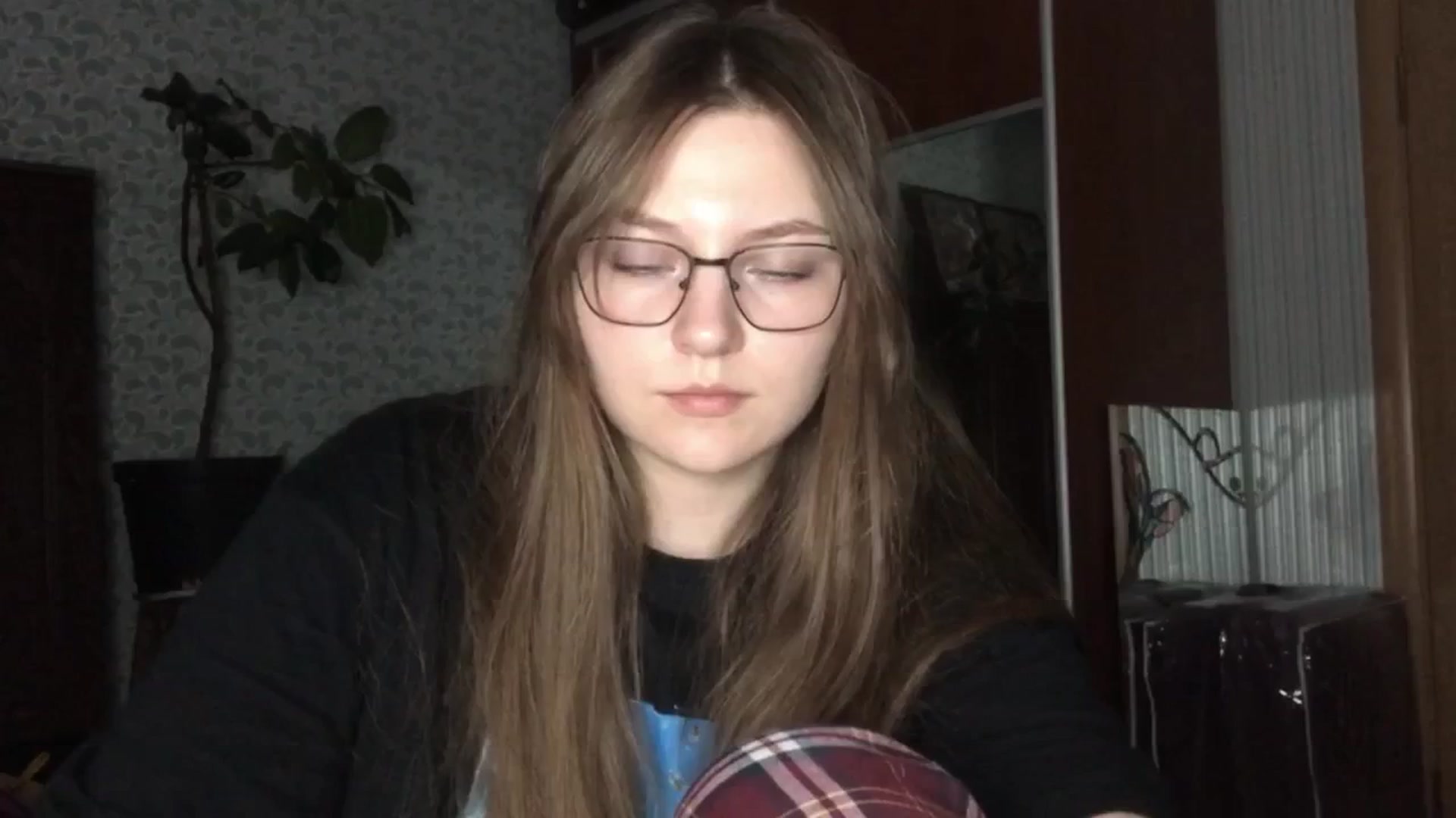 Gallery image thumbnail from Olive_Cutie's myfreecams stream on, 11/19/2025, 01:11 image 16 of 20