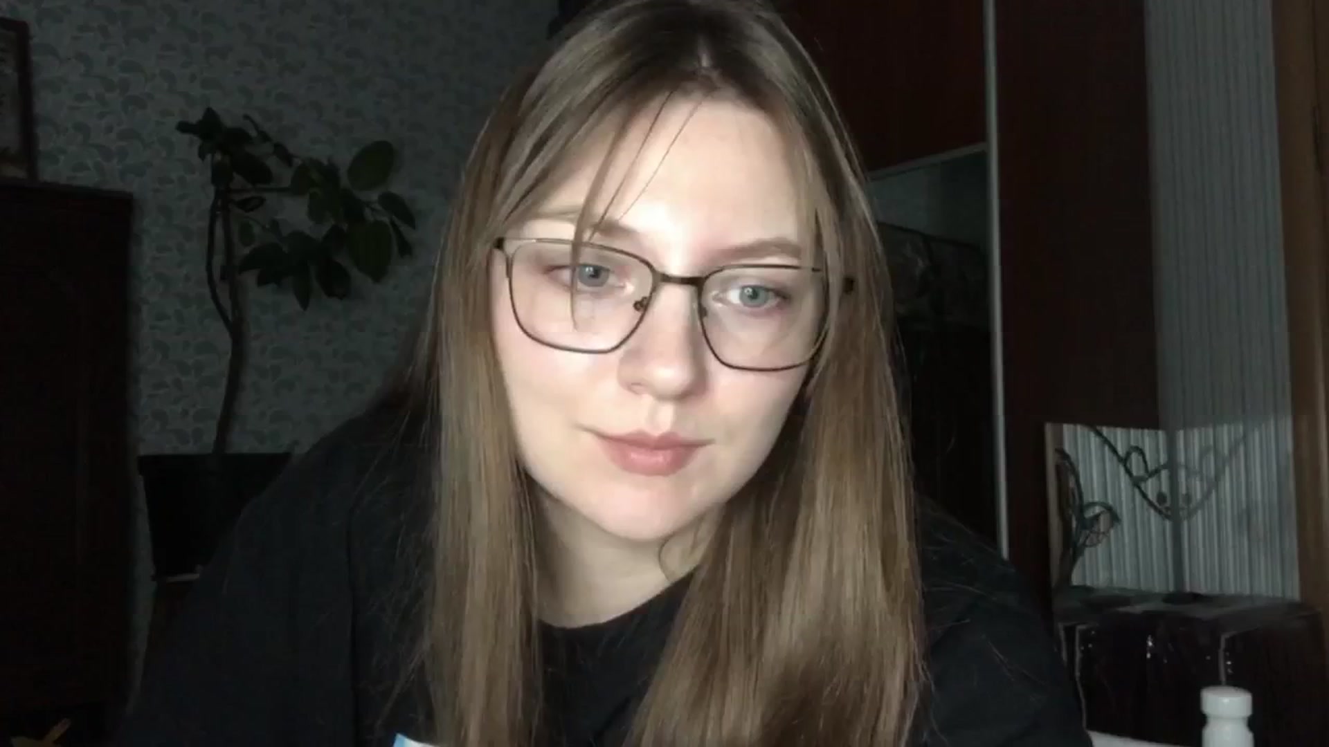 Gallery image thumbnail from Olive_Cutie's myfreecams stream on, 11/19/2025, 01:11 image 4 of 20