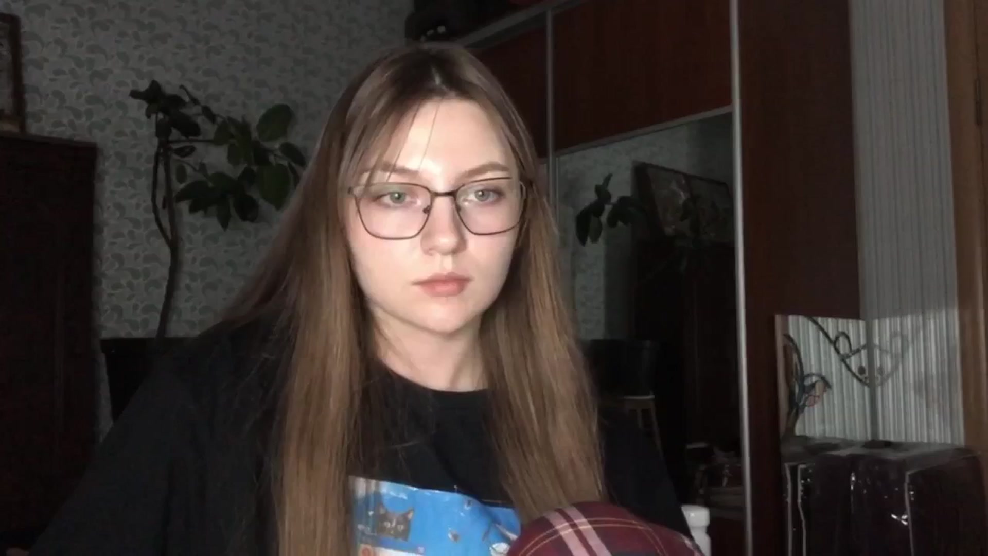 Gallery image thumbnail from Olive_Cutie's myfreecams stream on, 11/19/2025, 01:11 image 10 of 20