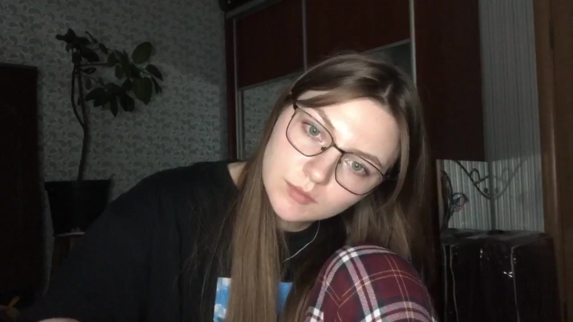 Gallery image thumbnail from Olive_Cutie's myfreecams stream on, 11/19/2025, 02:06 image 17 of 20