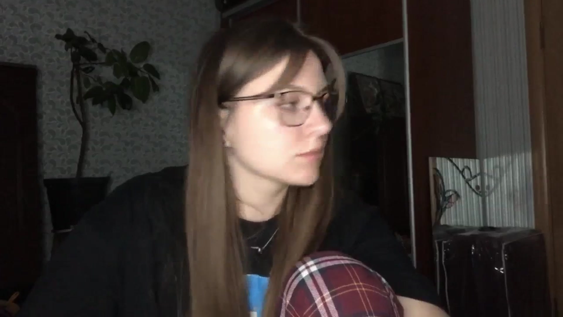 Gallery image thumbnail from Olive_Cutie's myfreecams stream on, 11/19/2025, 02:06 image 18 of 20