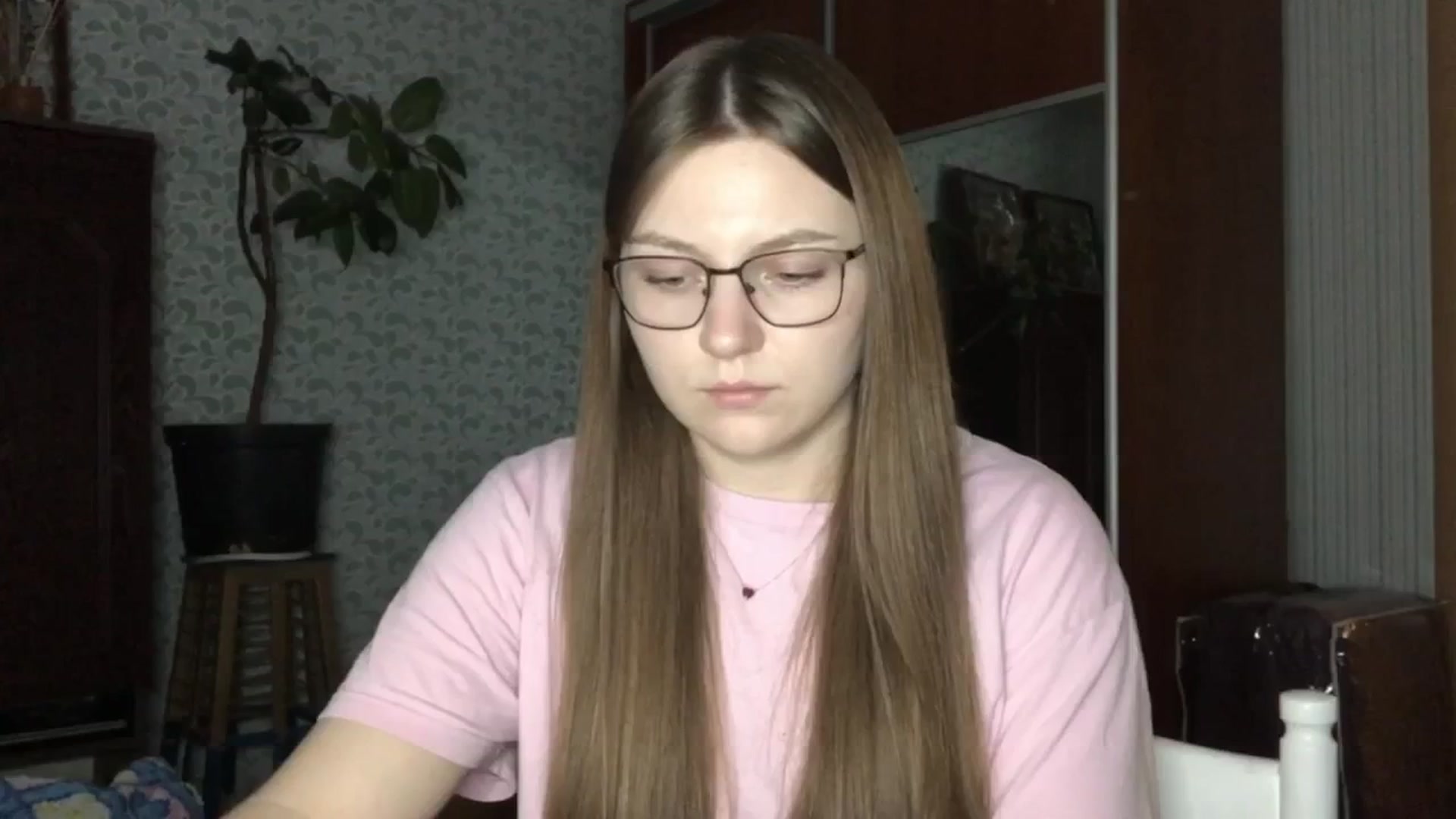 Gallery image thumbnail from Olive_Cutie's myfreecams stream on, 11/20/2025, 21:05 image 12 of 20