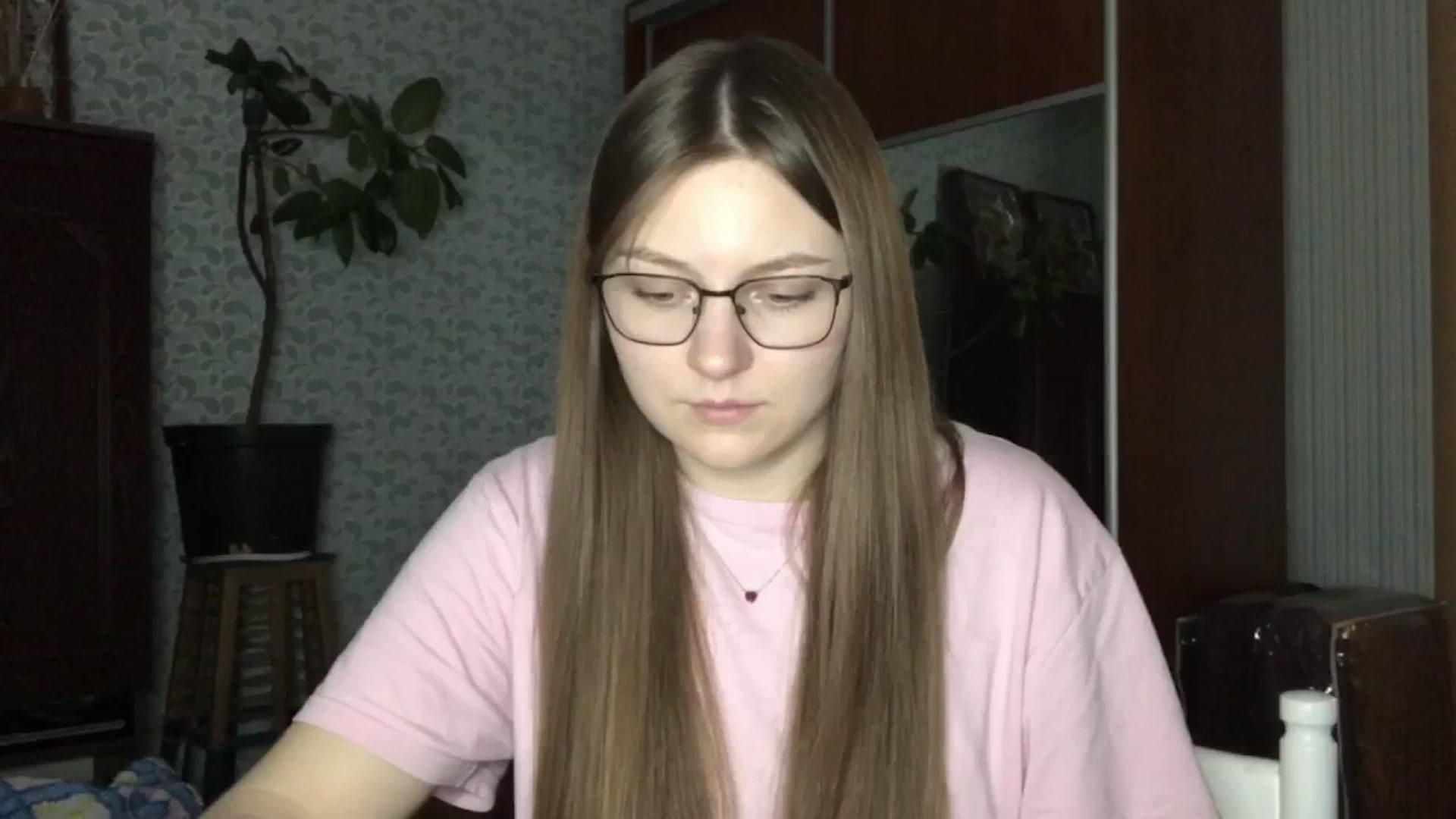 Gallery image thumbnail from Olive_Cutie's myfreecams stream on, 11/20/2025, 21:05 image 16 of 20