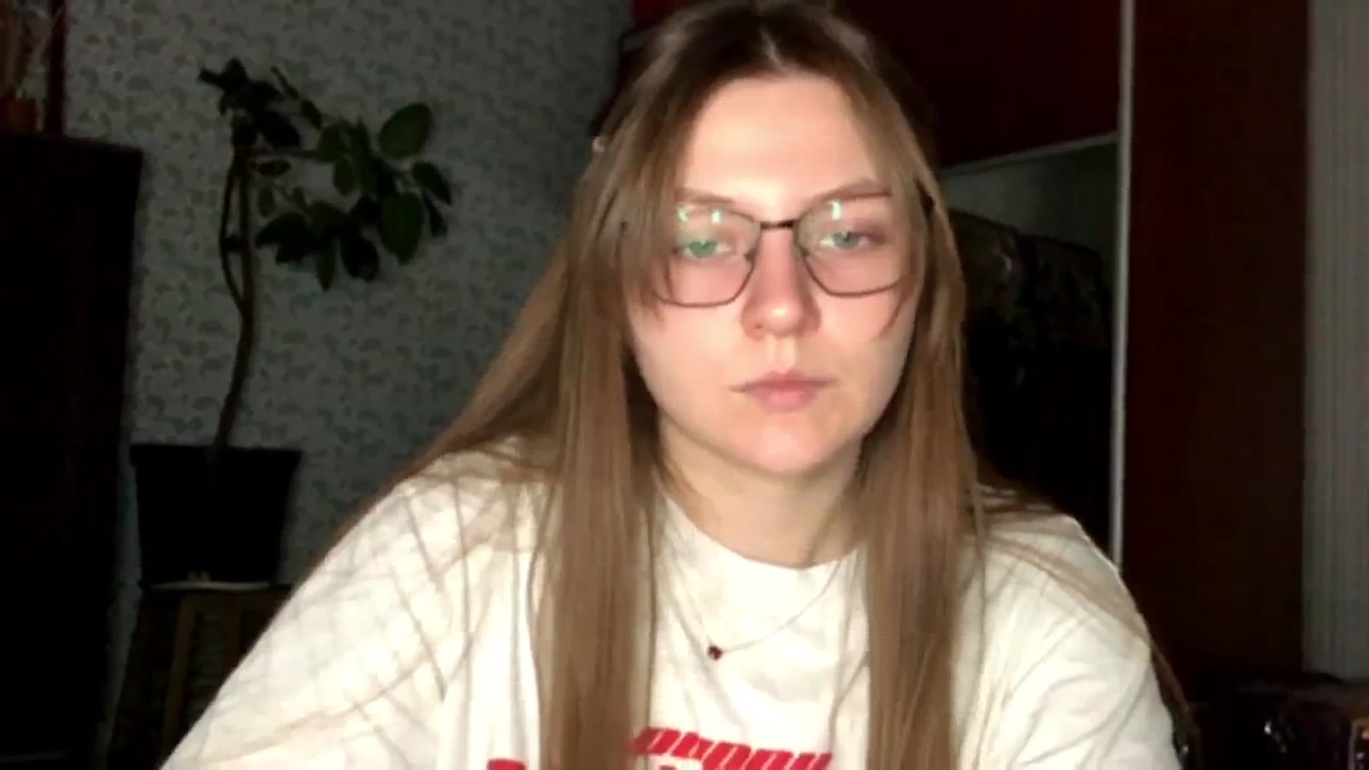 Gallery image thumbnail from Olive_Cutie's myfreecams stream on, 11/21/2025, 21:40 image 4 of 20