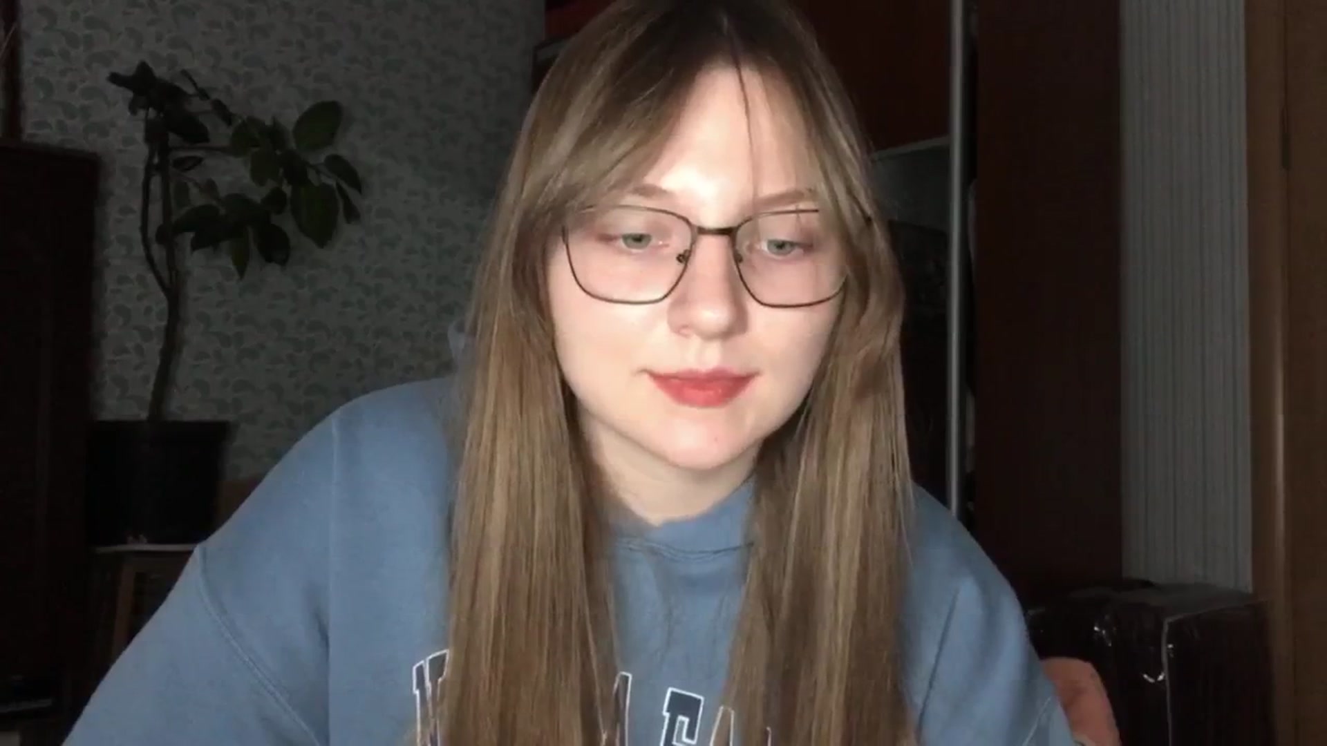 Gallery image thumbnail from Olive_Cutie's myfreecams stream on, 11/24/2025, 02:23 image 19 of 20