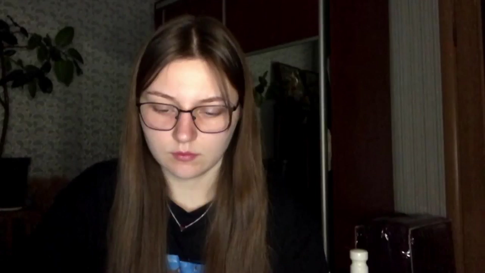 Gallery image thumbnail from Olive_Cutie's myfreecams stream on, 11/25/2025, 07:43 image 6 of 20