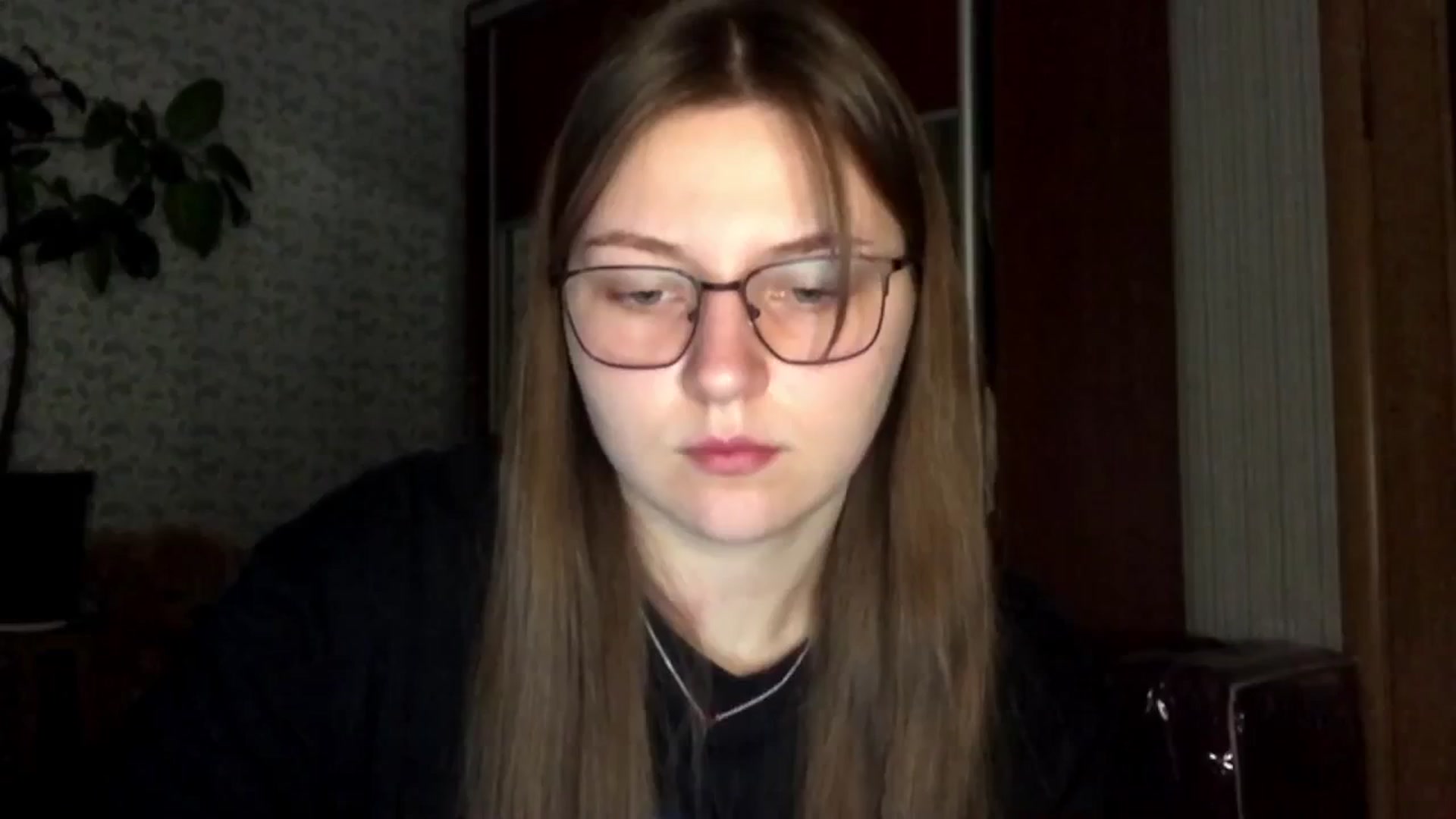 Gallery image thumbnail from Olive_Cutie's myfreecams stream on, 11/25/2025, 07:43 image 10 of 20