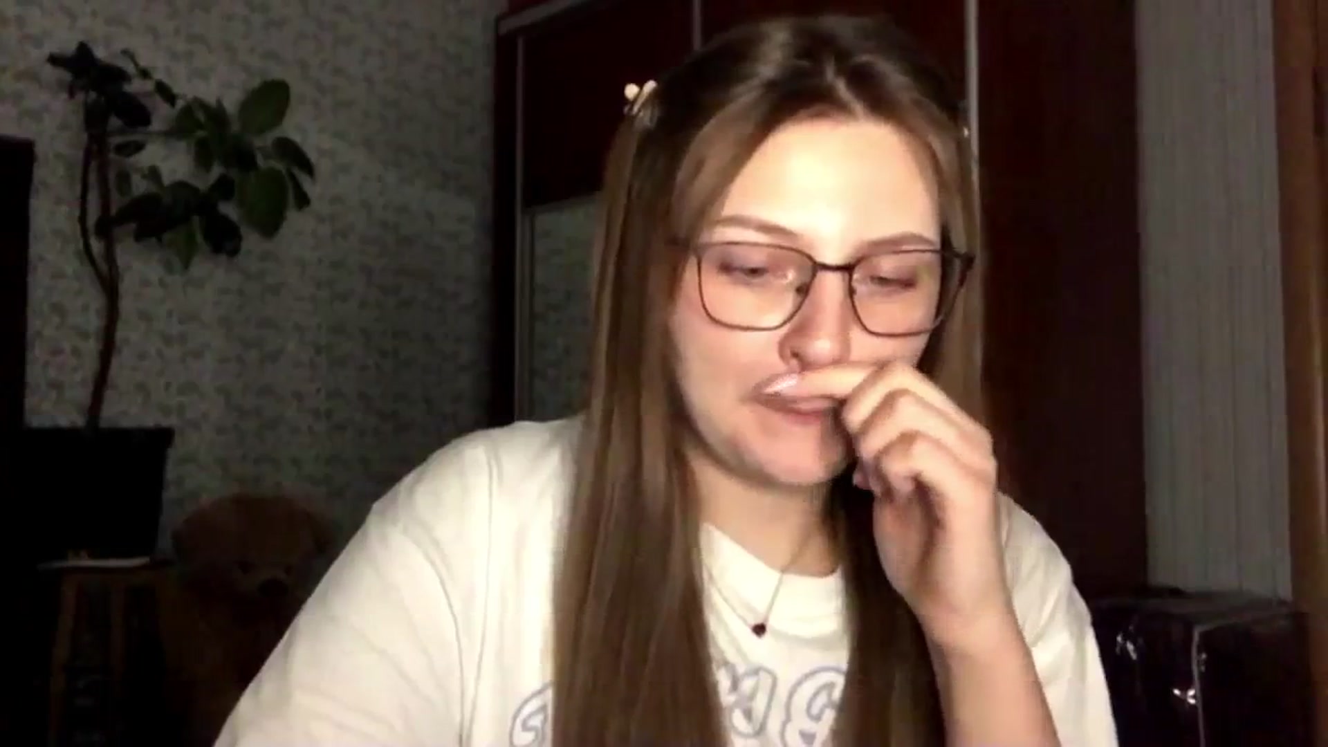 Gallery image thumbnail from Olive_Cutie's myfreecams stream on, 11/27/2025, 23:10 image 18 of 20