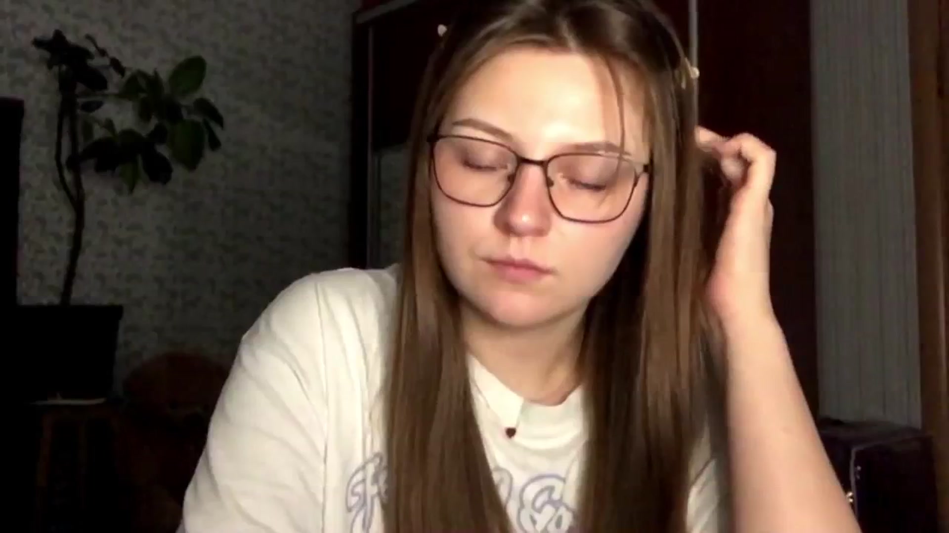 Gallery image thumbnail from Olive_Cutie's myfreecams stream on, 11/27/2025, 23:10 image 3 of 20