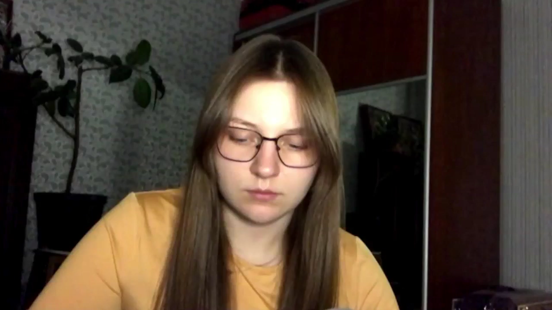 Gallery image thumbnail from Olive_Cutie's myfreecams stream on, 11/30/2025, 03:29 image 9 of 20