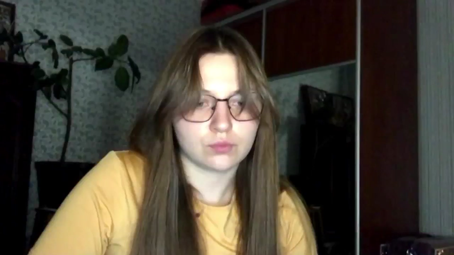 Gallery image thumbnail from Olive_Cutie's myfreecams stream on, 11/30/2025, 03:29 image 16 of 20
