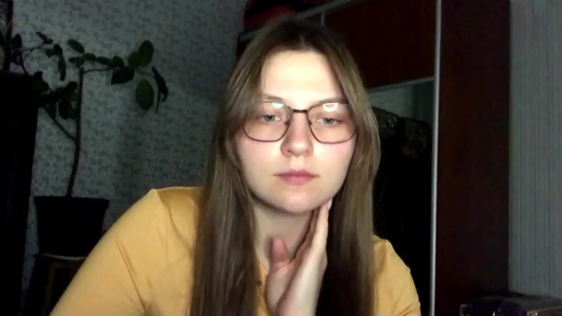 Gallery image thumbnail from Olive_Cutie's myfreecams stream on, 11/30/2025, 03:29 image 7 of 20