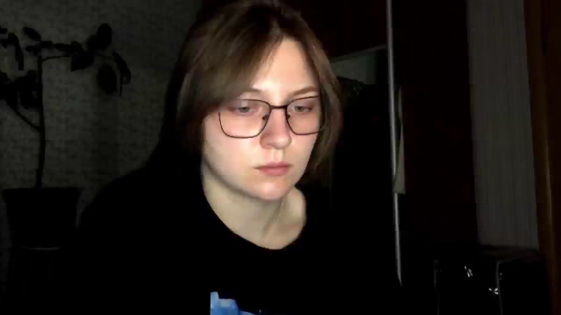 Gallery image thumbnail from Olive_Cutie's myfreecams stream on, 12/01/2025, 23:40 image 2 of 20