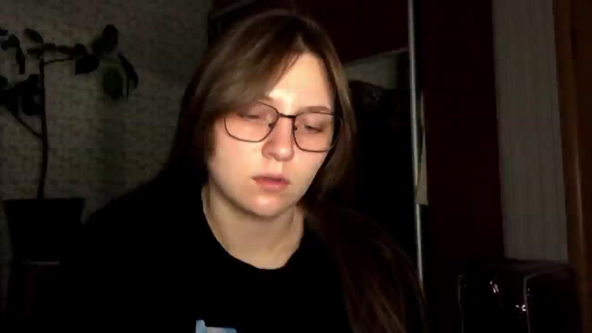 Gallery image thumbnail from Olive_Cutie's myfreecams stream on, 12/01/2025, 23:40 image 9 of 20