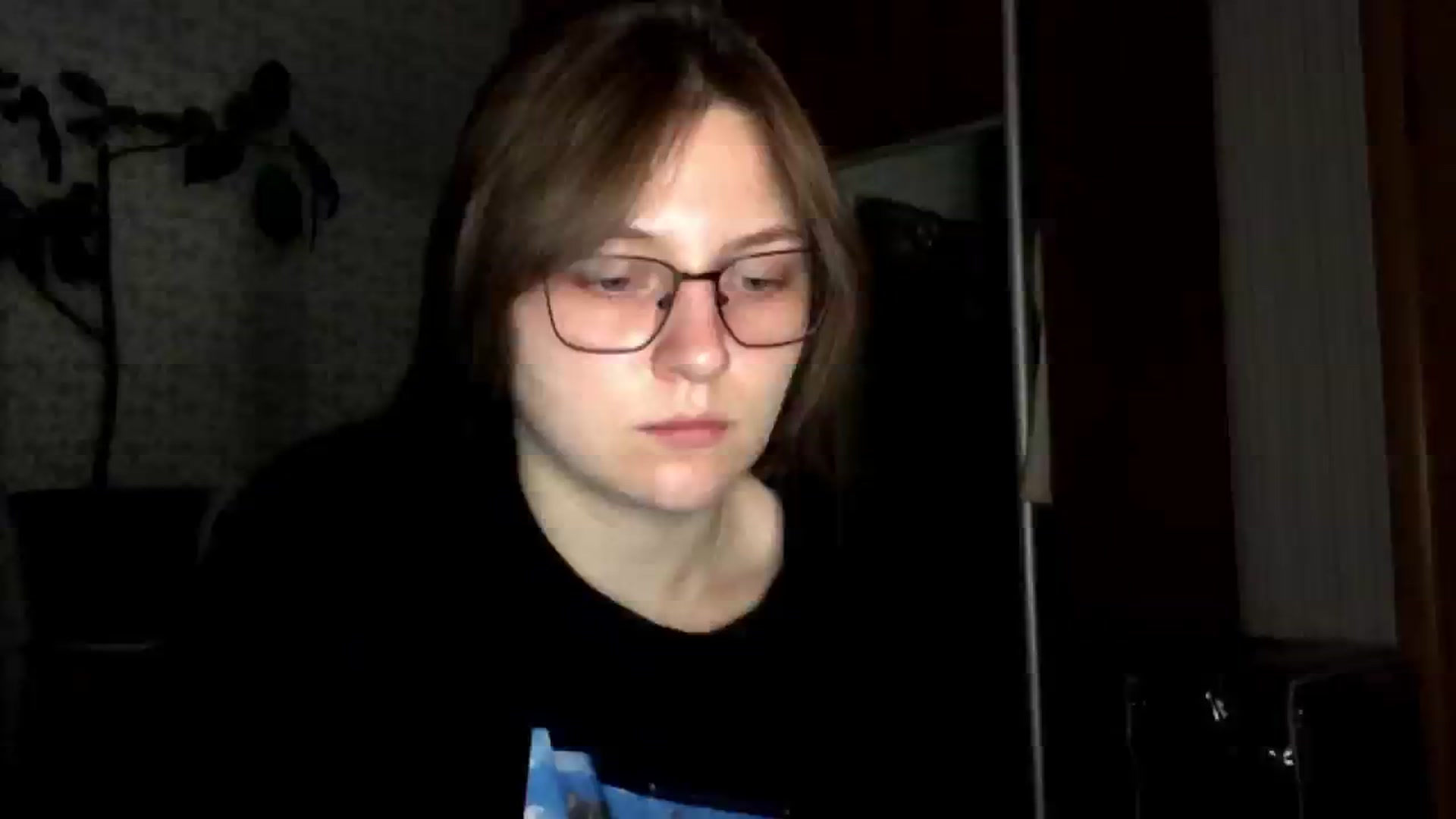 Gallery image thumbnail from Olive_Cutie's myfreecams stream on, 12/01/2025, 23:40 image 3 of 20