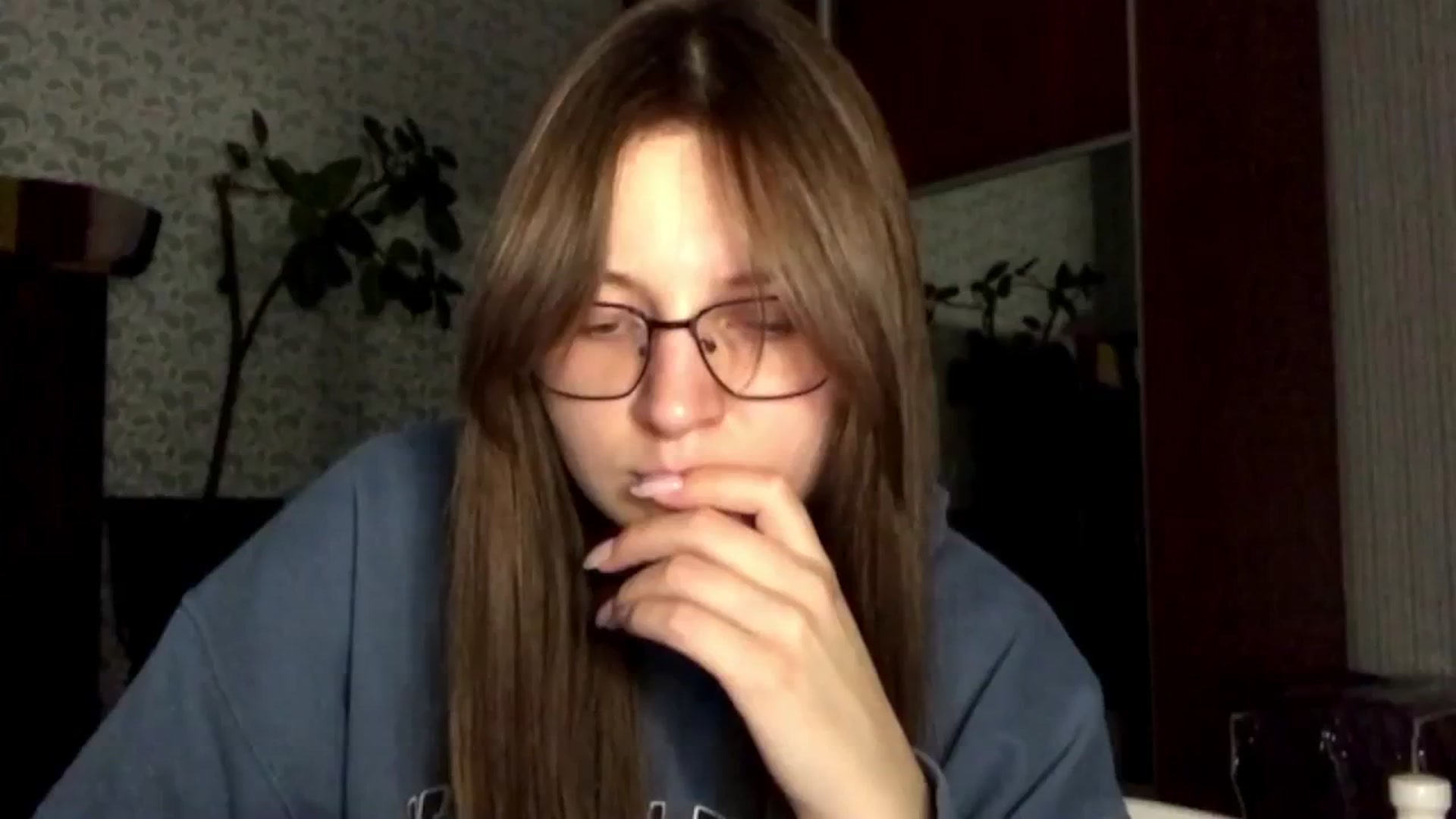 Gallery image thumbnail from Olive_Cutie's myfreecams stream on, 12/05/2025, 23:43 image 14 of 20