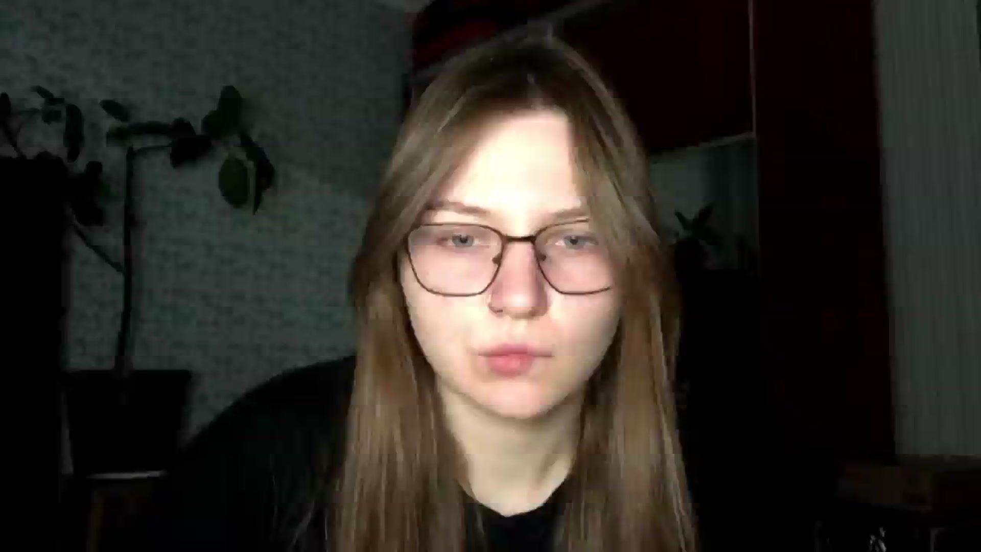 Gallery image thumbnail from Olive_Cutie's myfreecams stream on, 12/16/2025, 01:07 image 1 of 20