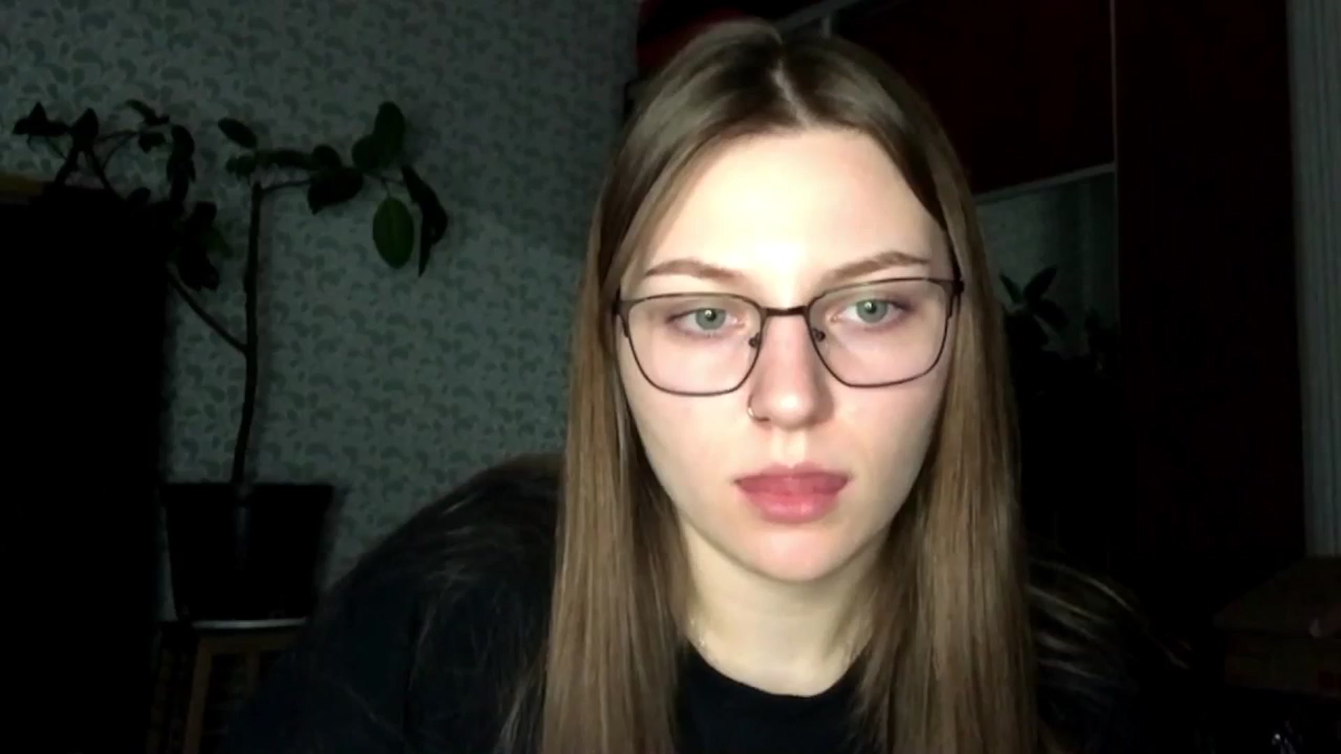 Gallery image thumbnail from Olive_Cutie's myfreecams stream on, 12/16/2025, 22:47 image 19 of 20