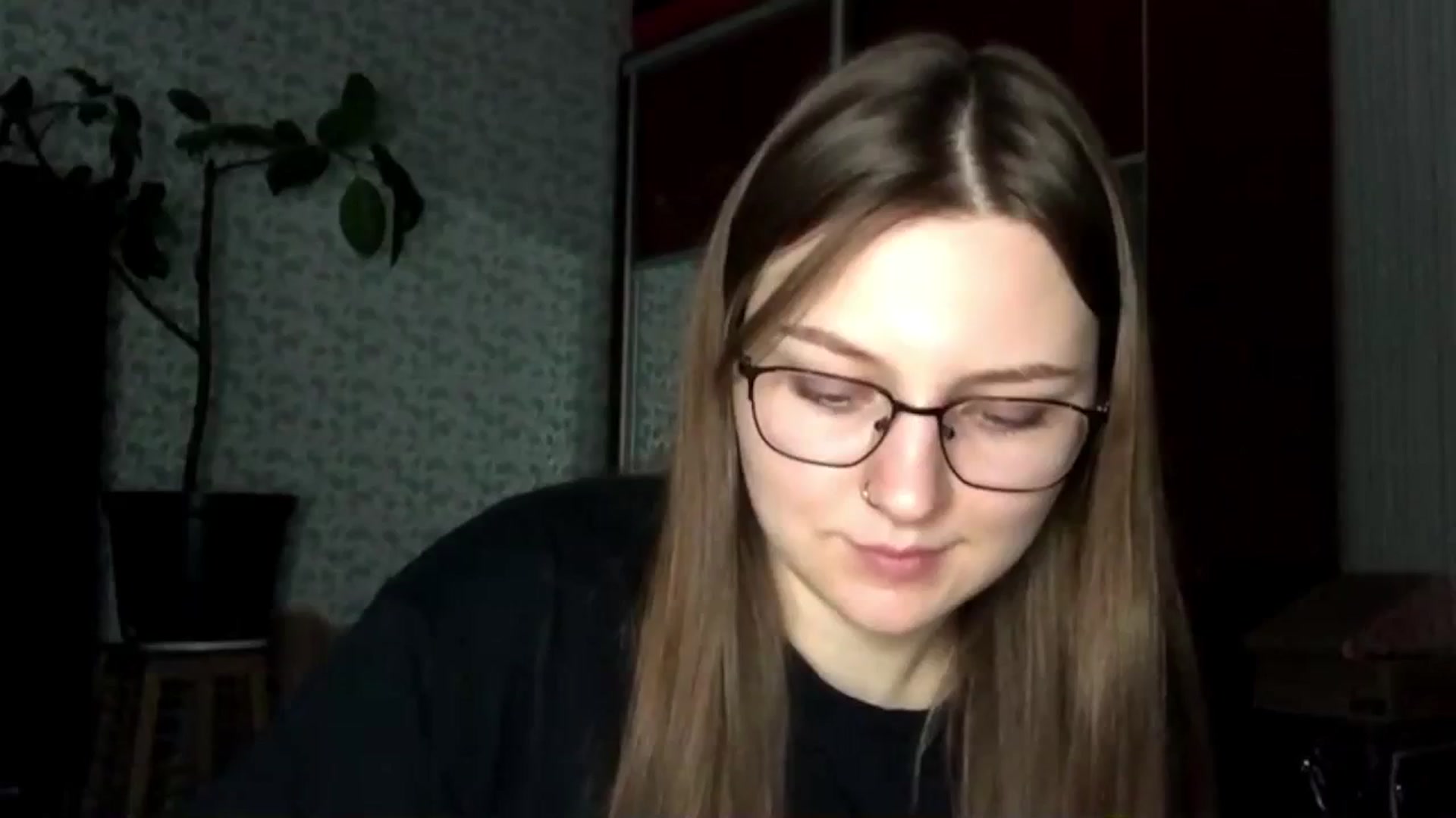 Gallery image thumbnail from Olive_Cutie's myfreecams stream on, 12/16/2025, 22:45 image 16 of 20