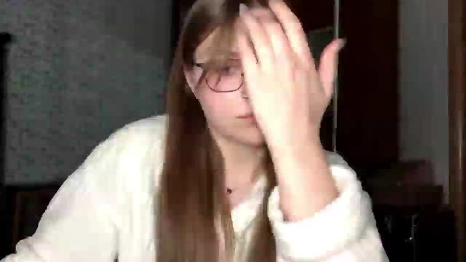 Gallery image thumbnail from Olive_Cutie's myfreecams stream on, 12/17/2025, 23:35 image 5 of 20