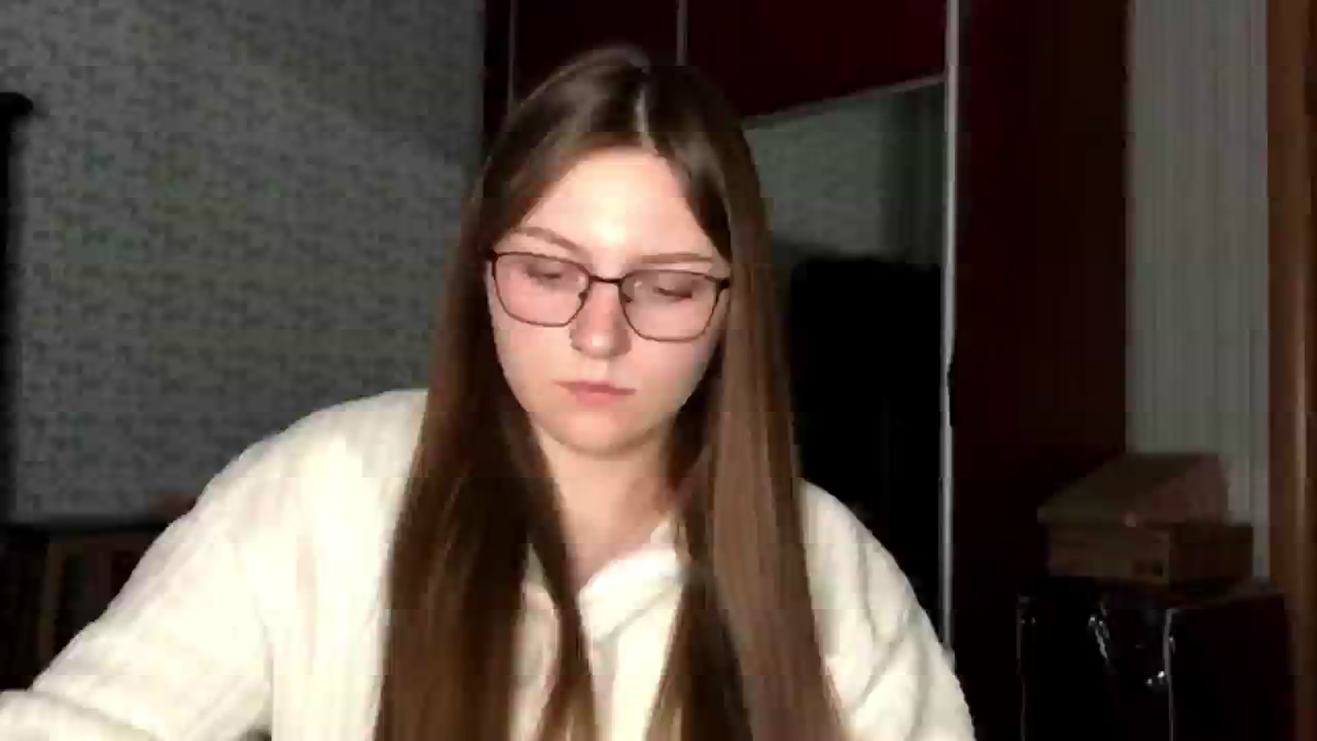Gallery image thumbnail from Olive_Cutie's myfreecams stream on, 12/17/2025, 23:35 image 12 of 20
