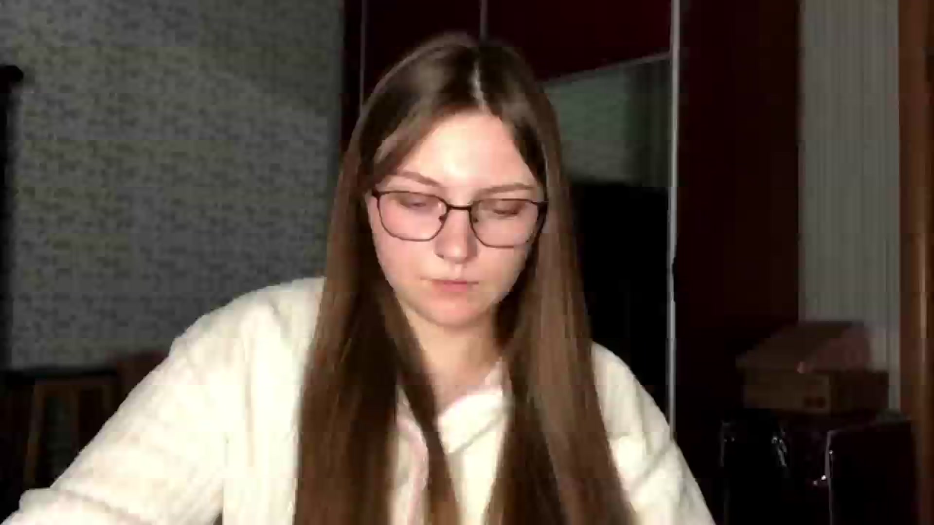 Gallery image thumbnail from Olive_Cutie's myfreecams stream on, 12/17/2025, 23:35 image 18 of 20