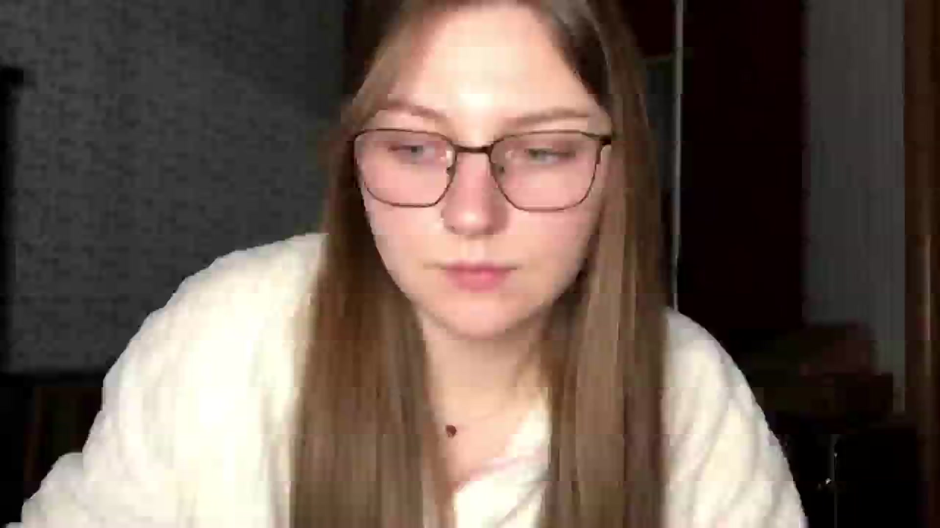 Gallery image thumbnail from Olive_Cutie's myfreecams stream on, 12/17/2025, 23:35 image 2 of 20