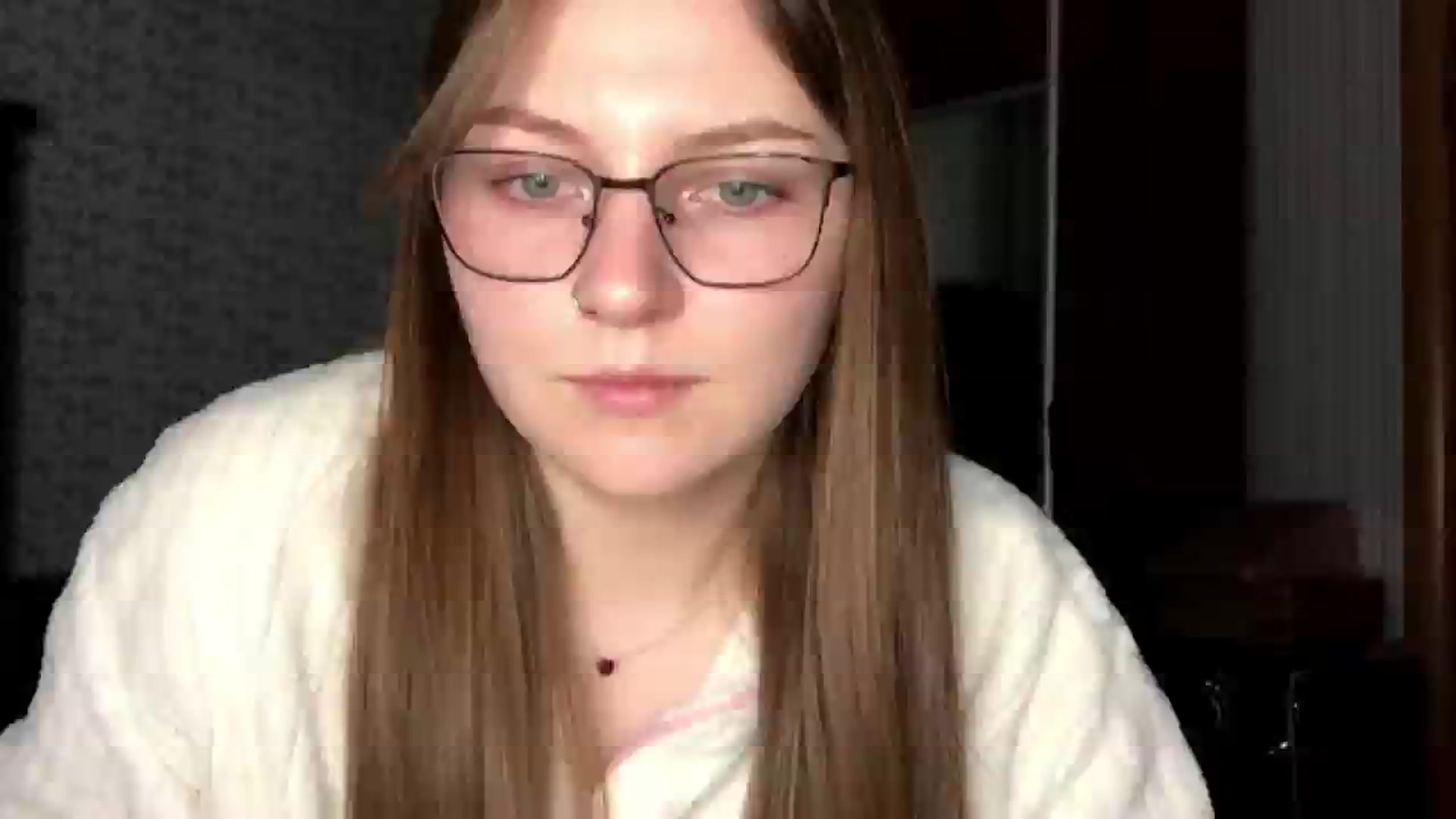 Gallery image thumbnail from Olive_Cutie's myfreecams stream on, 12/17/2025, 23:35 image 3 of 20