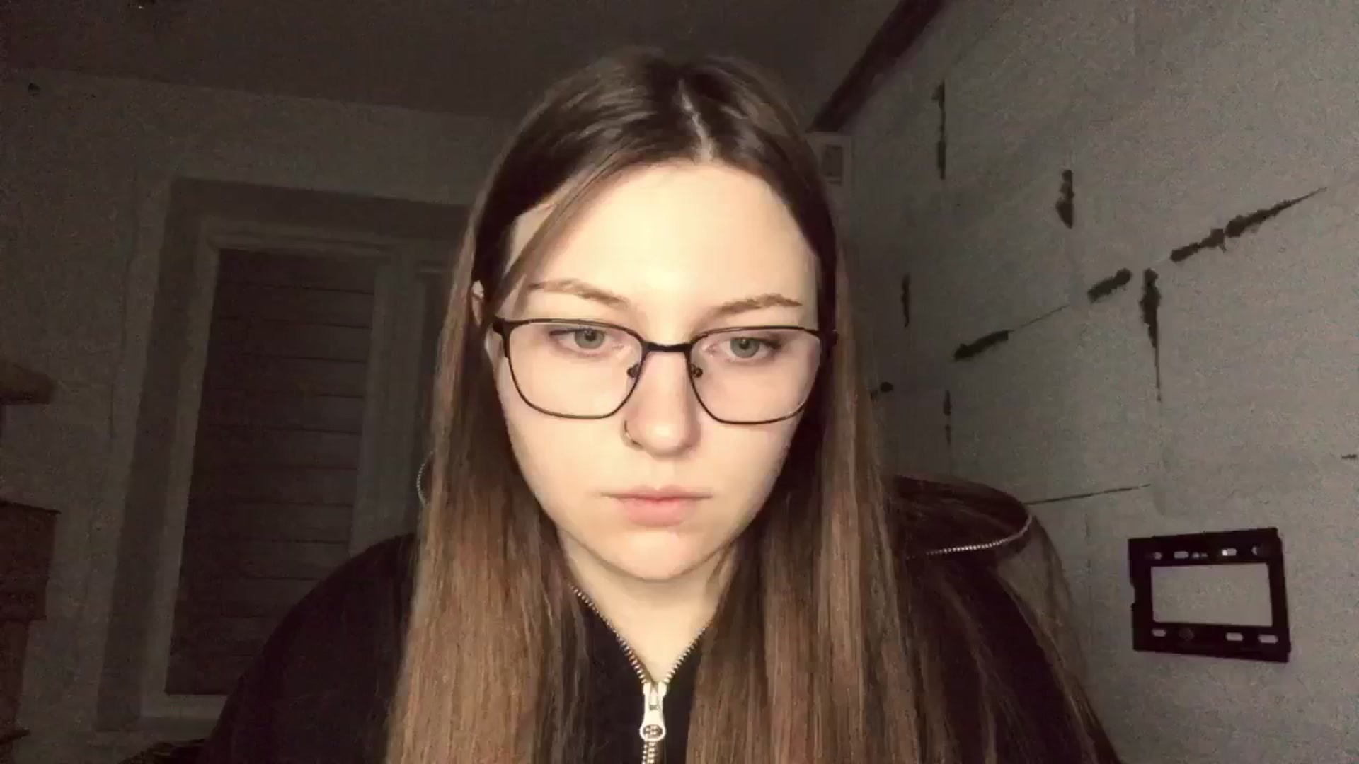 Gallery image thumbnail from Olive_Cutie's myfreecams stream on, 12/27/2025, 01:55 image 11 of 20