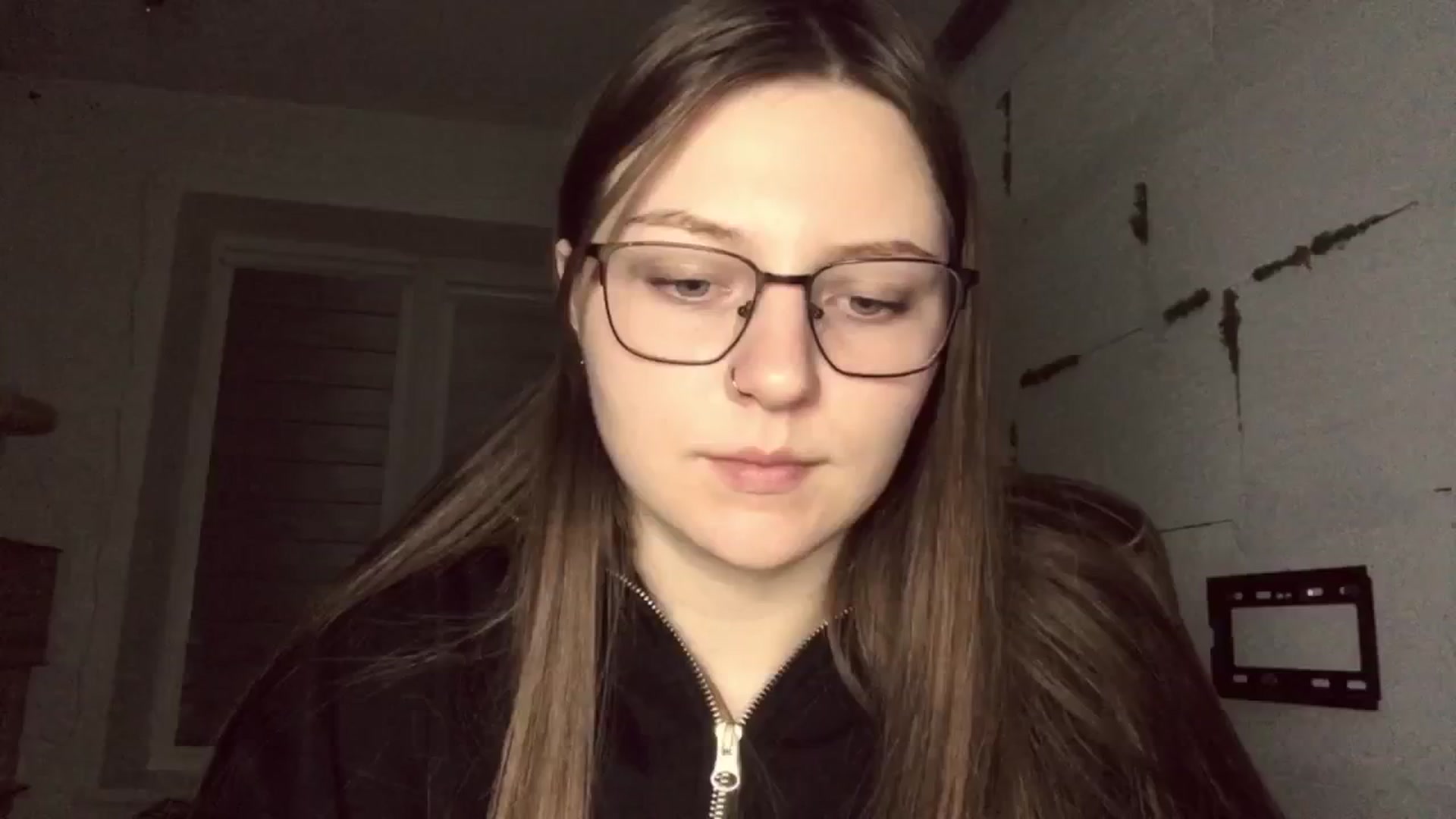 Gallery image thumbnail from Olive_Cutie's myfreecams stream on, 12/27/2025, 01:55 image 1 of 20