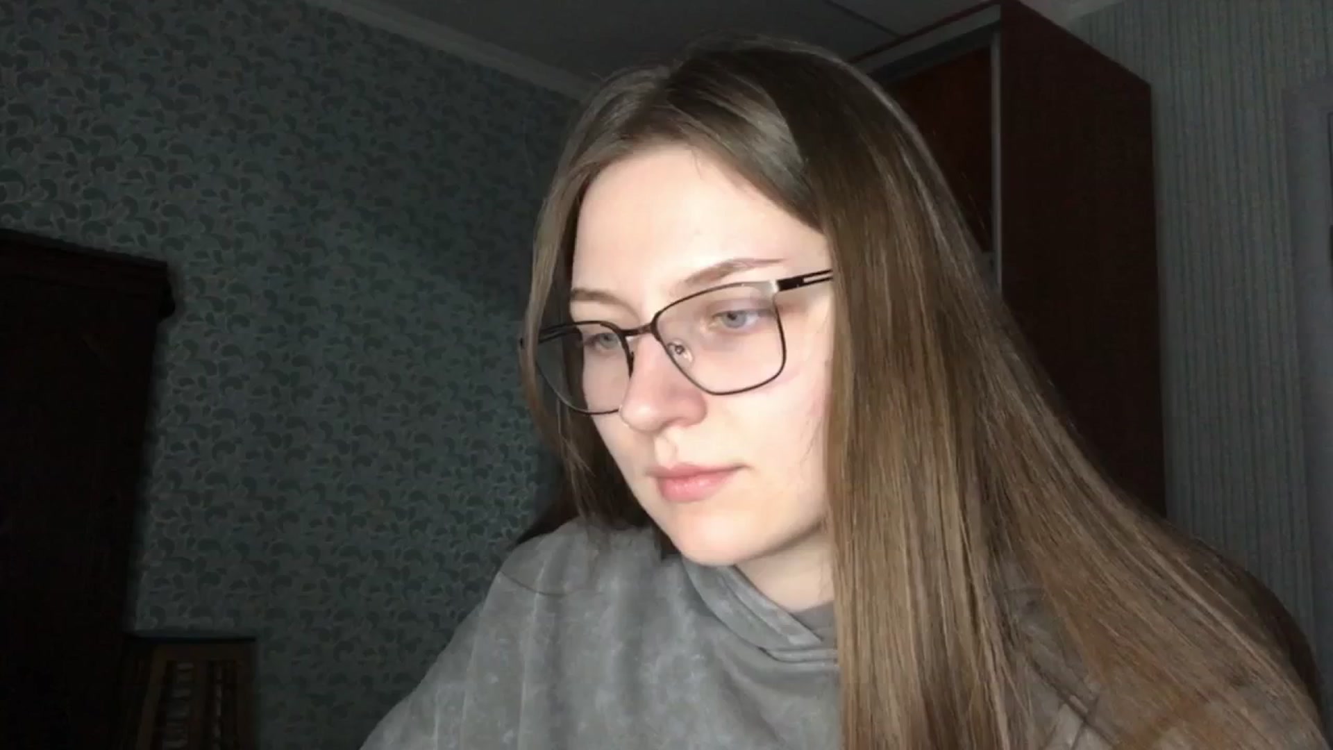 Gallery image thumbnail from Olive_Cutie's myfreecams stream on, 03/09/2026, 24:11 image 16 of 20