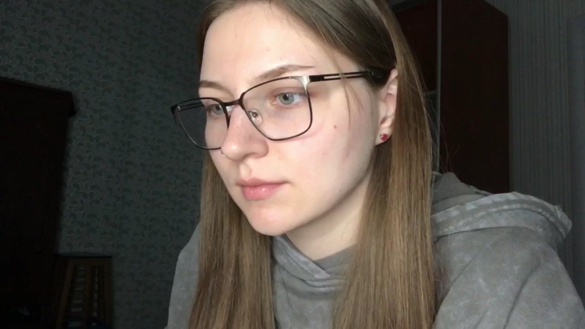 Gallery image thumbnail from Olive_Cutie's myfreecams stream on, 03/09/2026, 24:11 image 3 of 20