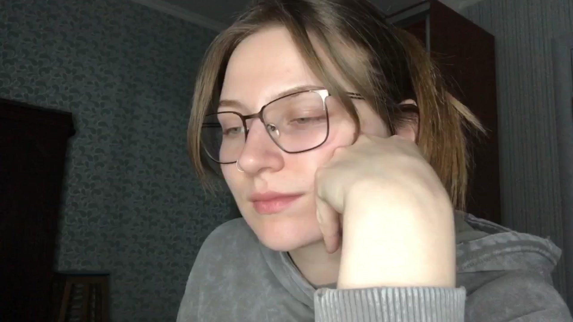 Gallery image thumbnail from Olive_Cutie's myfreecams stream on, 03/09/2026, 24:11 image 7 of 20