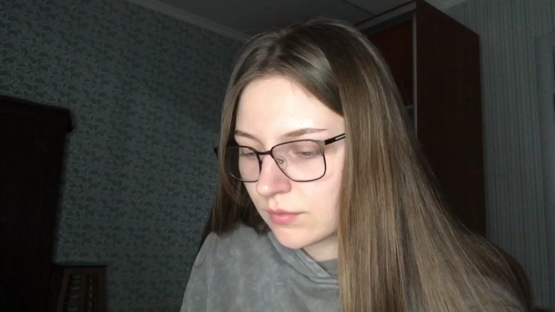 Gallery image thumbnail from Olive_Cutie's myfreecams stream on, 03/09/2026, 24:11 image 17 of 20