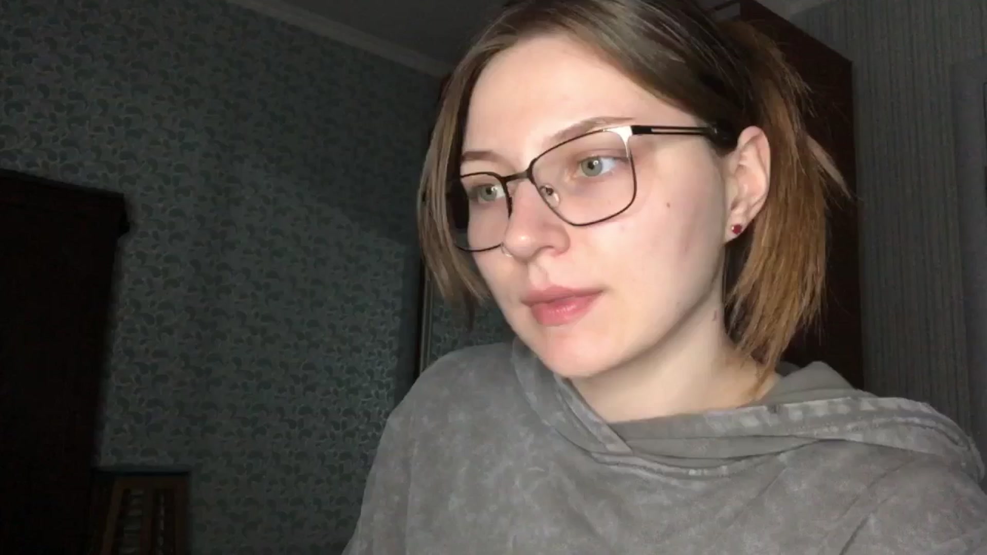 Gallery image thumbnail from Olive_Cutie's myfreecams stream on, 03/09/2026, 24:11 image 9 of 20