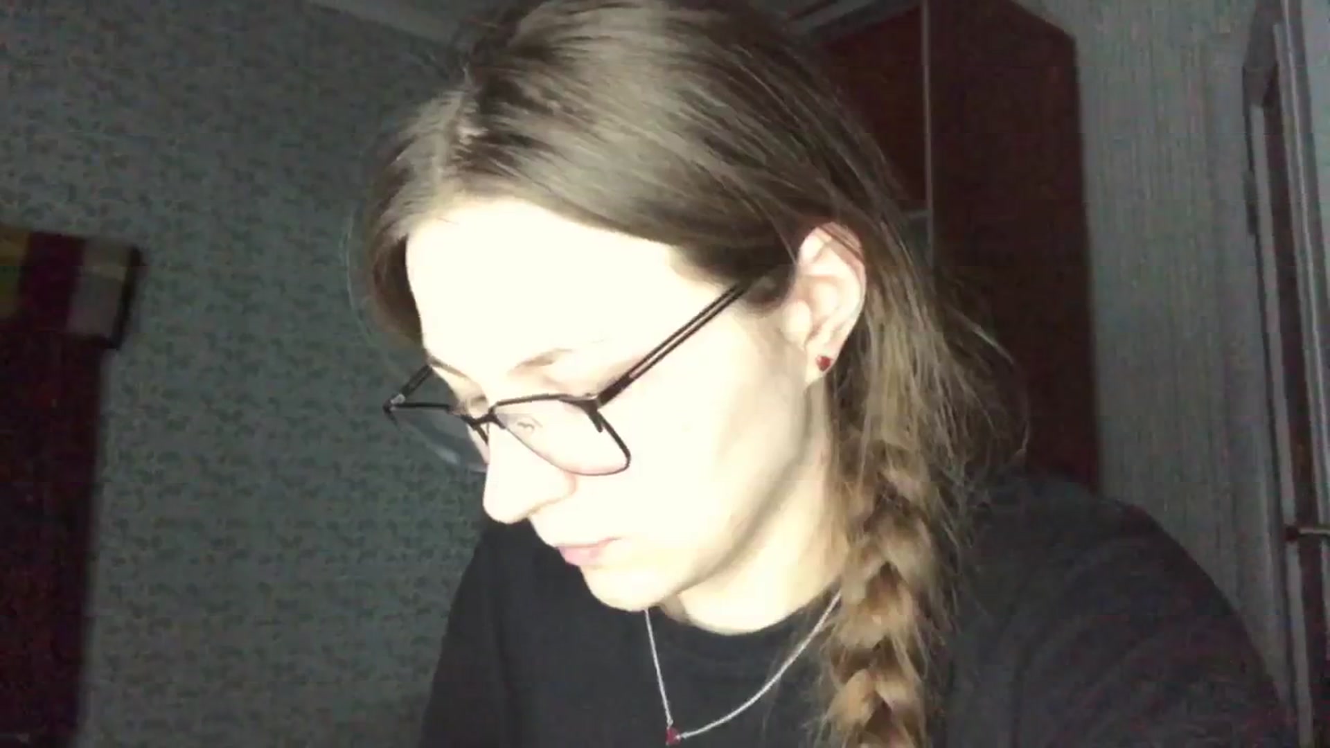 Gallery image thumbnail from Olive_Cutie's myfreecams stream on, 04/29/2026, 02:27 image 6 of 20