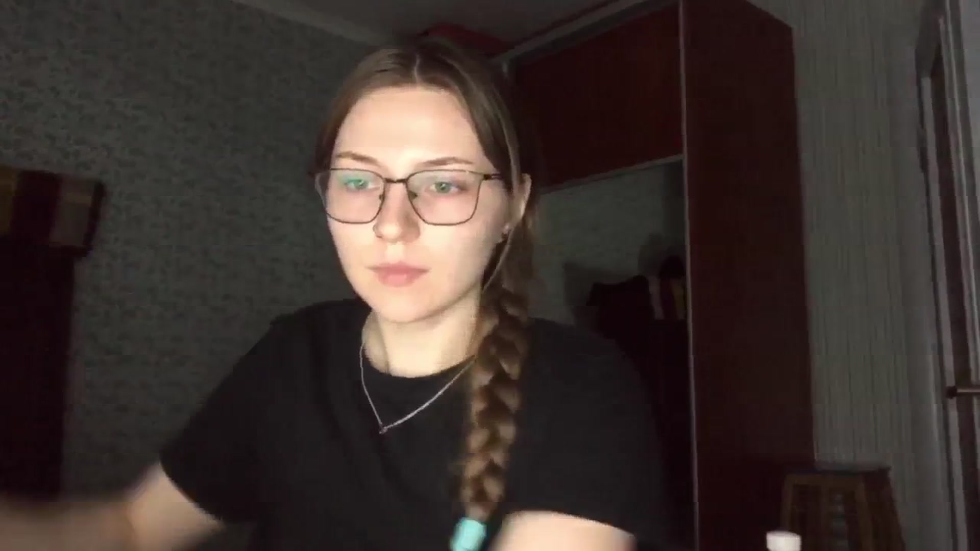 Gallery image thumbnail from Olive_Cutie's myfreecams stream on, 04/29/2026, 02:27 image 12 of 20