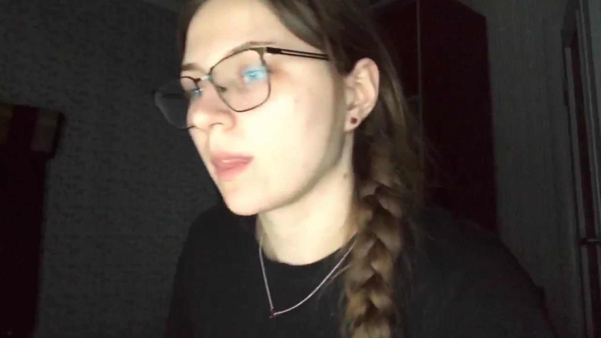 Gallery image thumbnail from Olive_Cutie's myfreecams stream on, 04/29/2026, 02:27 image 10 of 20